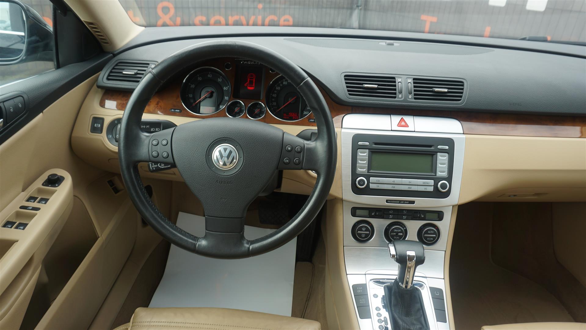 Billede af VW Passat 3,2 V6 Highline 4Motion DSG 250HK 6g Aut.