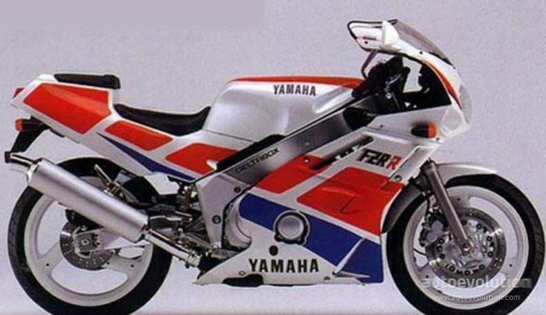 Billede af Yamaha FZR 400 