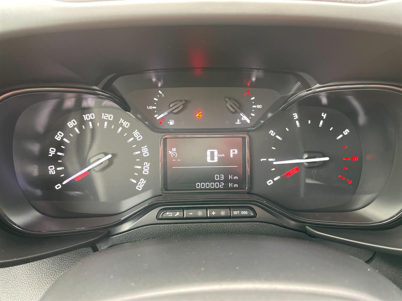 Billede af Toyota Proace City Long 1,5 D Comfort Smart Active Vision 130HK Van 8g Aut.