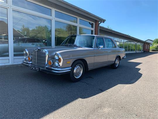 Mercedes-Benz 280SEL 4,5 V8 230HK Aut.