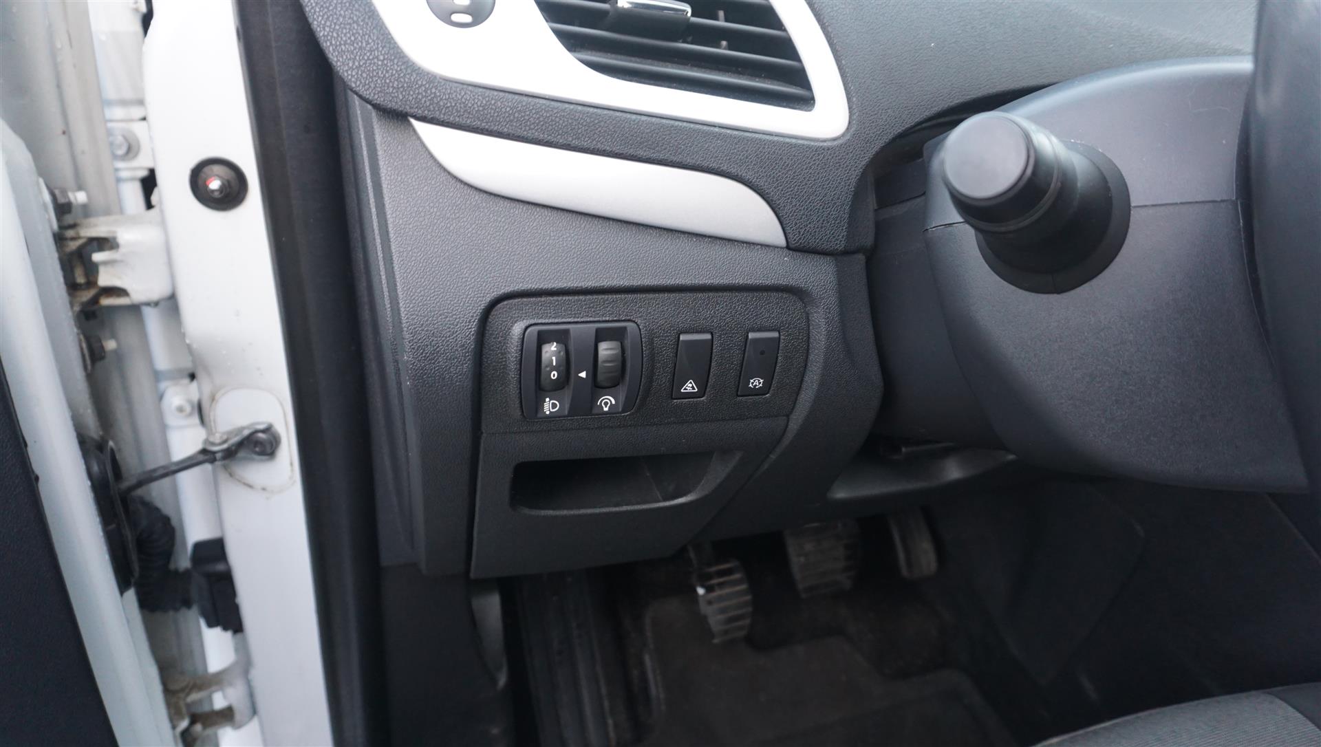Billede af Renault Grand Scénic 1,6 DCI FAP Dynamique start/stop 130HK Van 6g