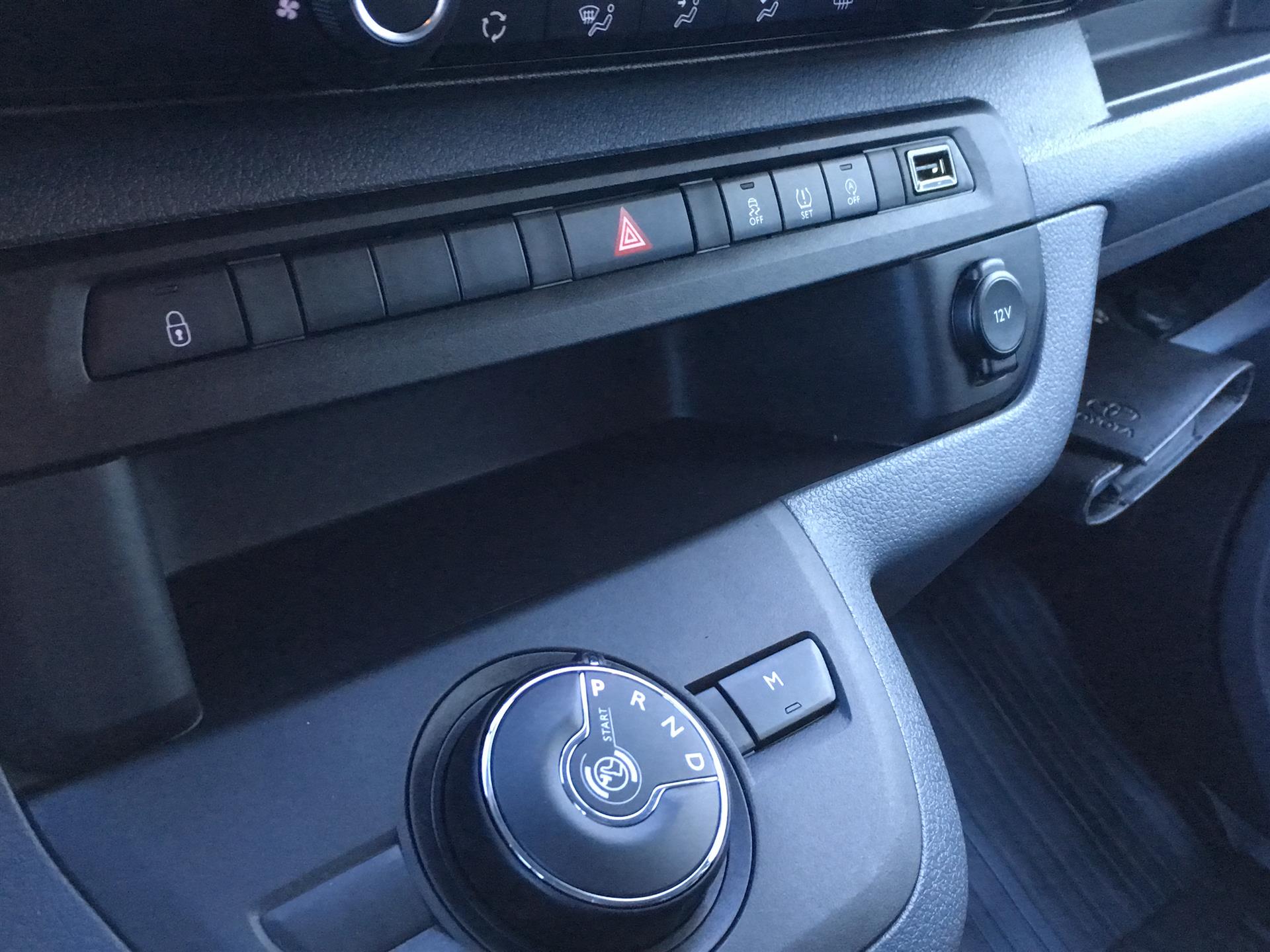 Billede af Toyota Proace Verso Long 2,0 D Combi Dobb Skydedør, bagklap 144HK 8g Aut.