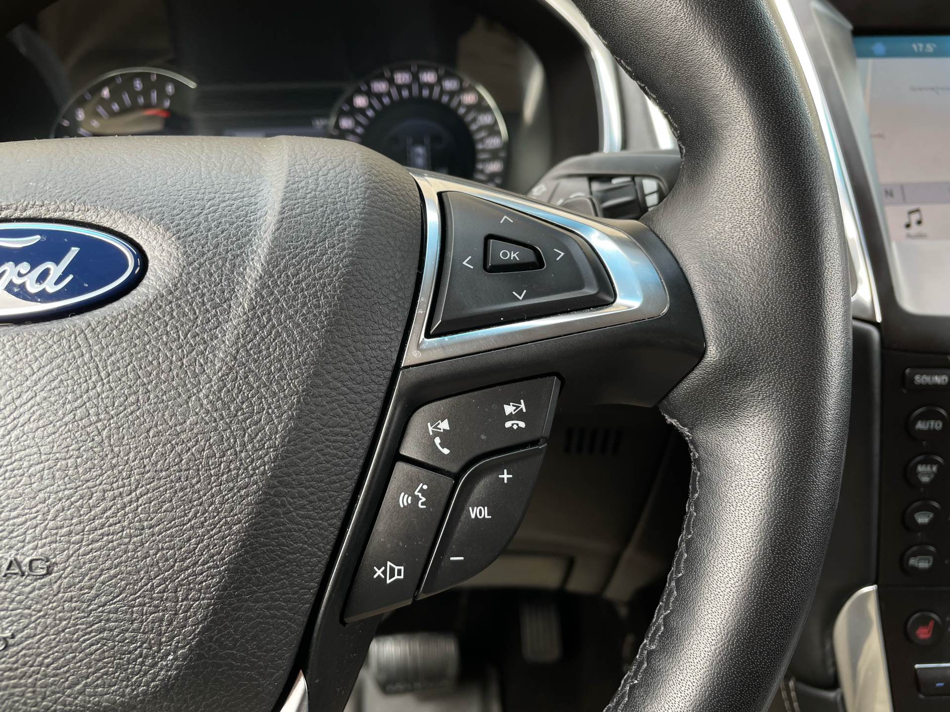 Billede af Ford Edge 2,0 TDCi Vignale AWD Powershift 210HK Van 6g Aut.