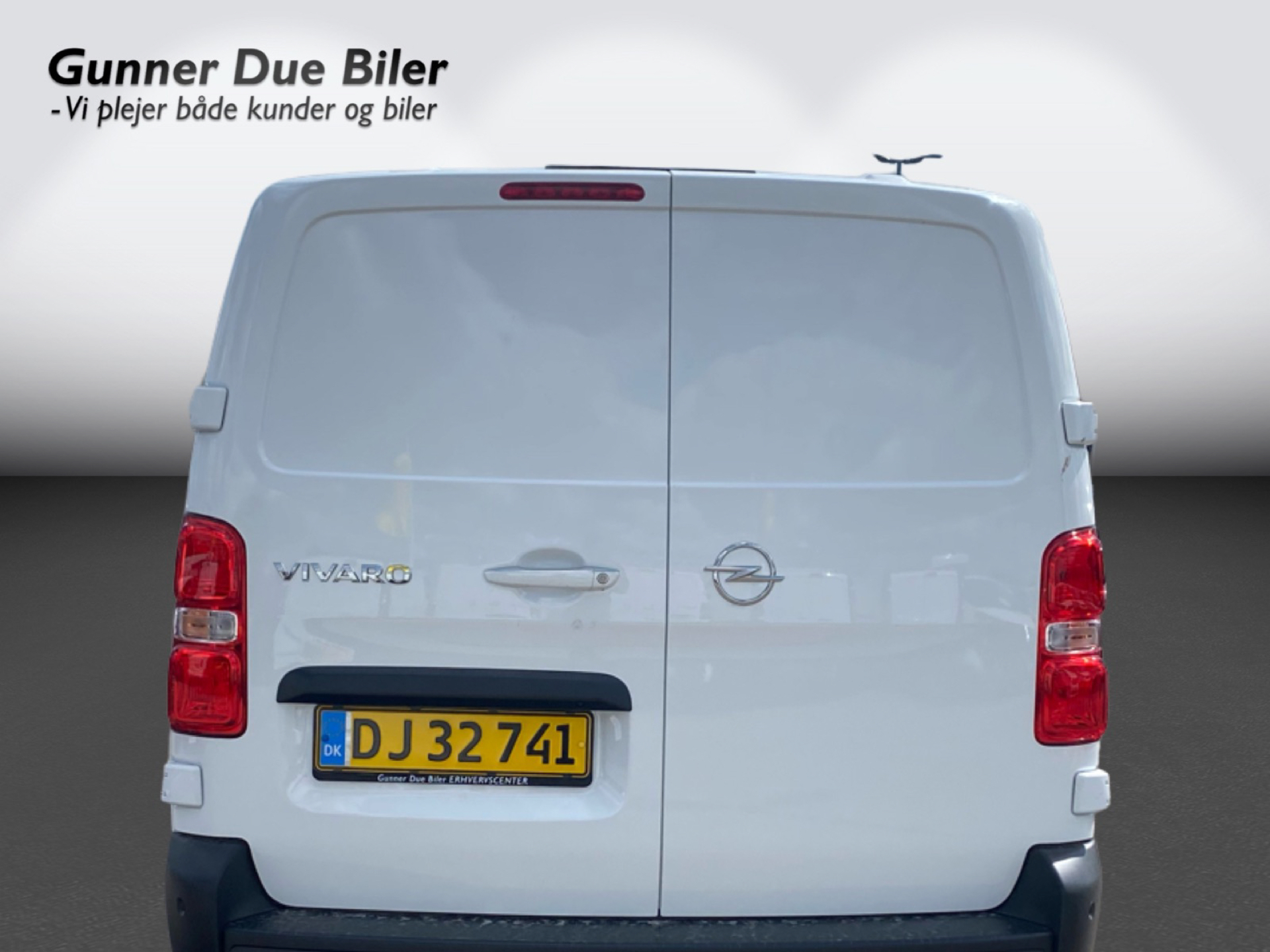 Billede af Opel Vivaro L3V2 2,0 BlueHDi Enjoy AT8 145HK Van 8g Aut.