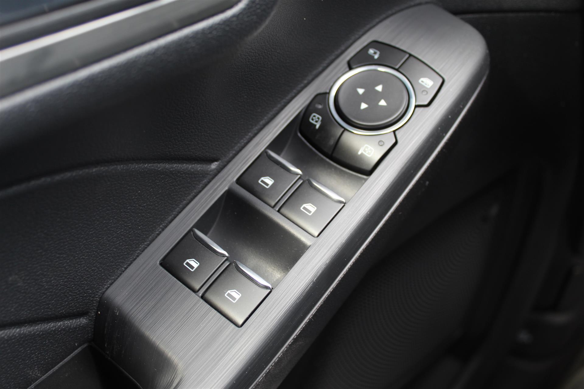Billede af Ford Kuga 2,5 Plugin-hybrid Titanium X CVT 225HK 5d Trinl. Gear