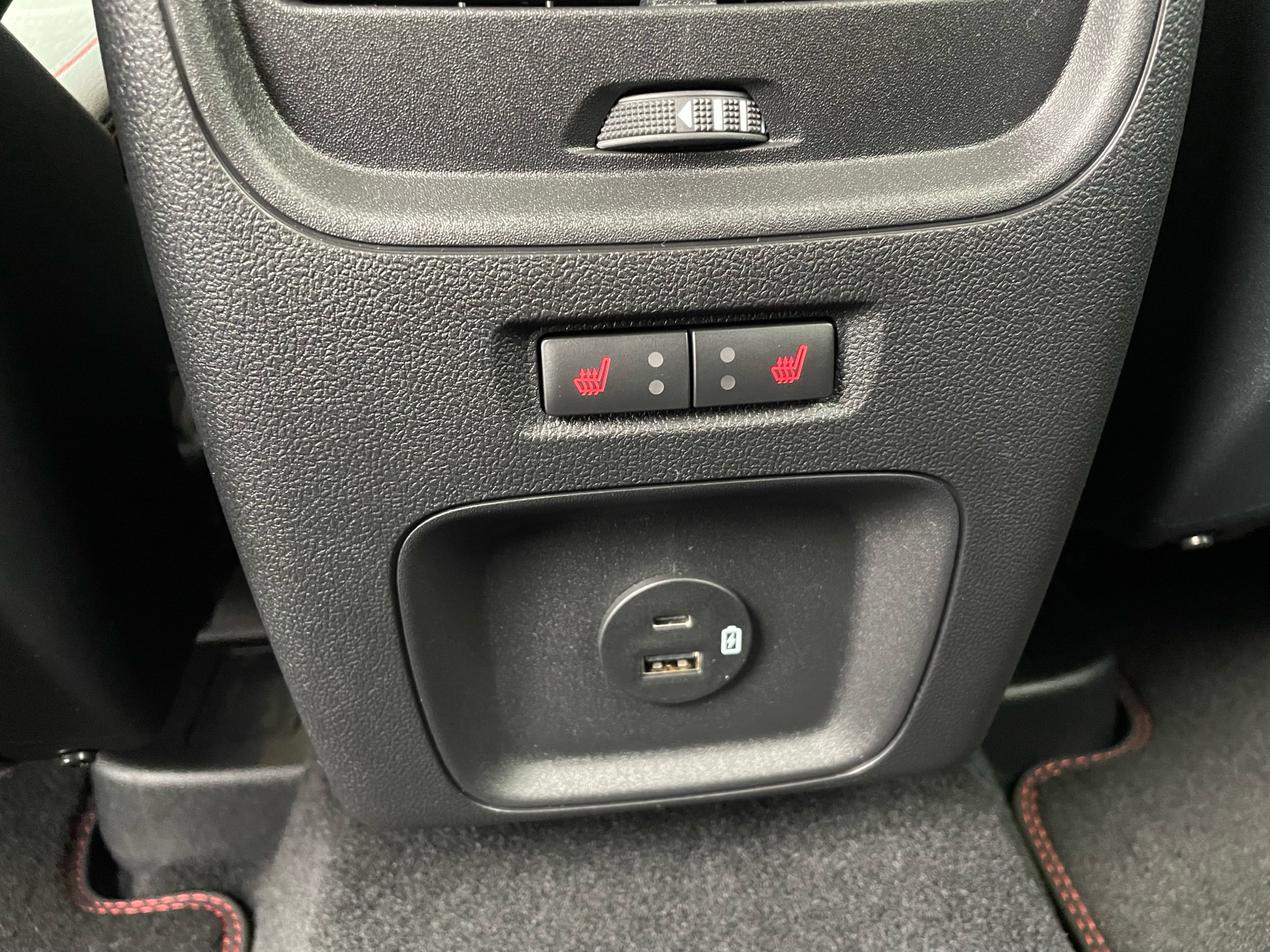 Billede af Ford Kuga 2,5 Plugin-hybrid ST-Line X CVT 225HK 5d Trinl. Gear