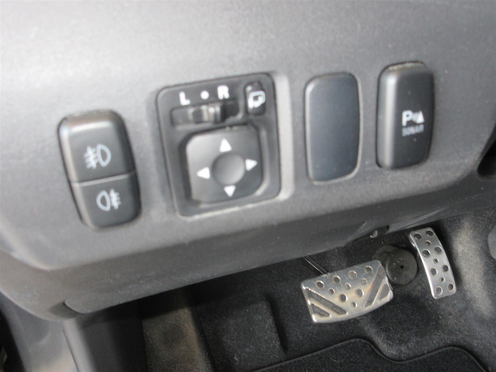 Billede af Mitsubishi Pajero 3,2 DI-D Instyle 4WD 190HK 5d Aut.