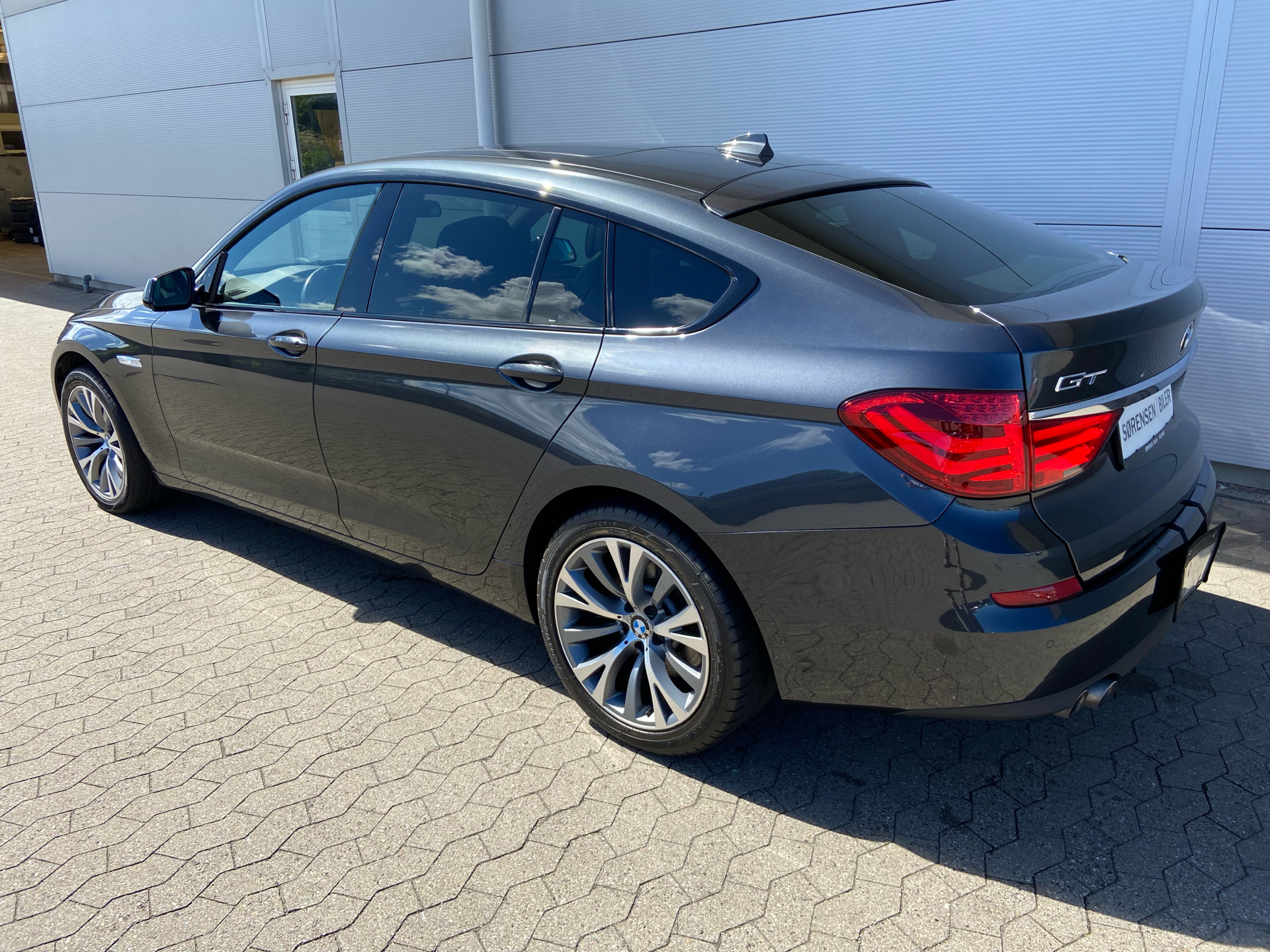 Billede af BMW 530Xd Gran Turismo 3,0 D 4x4 258HK 5d 8g Aut.