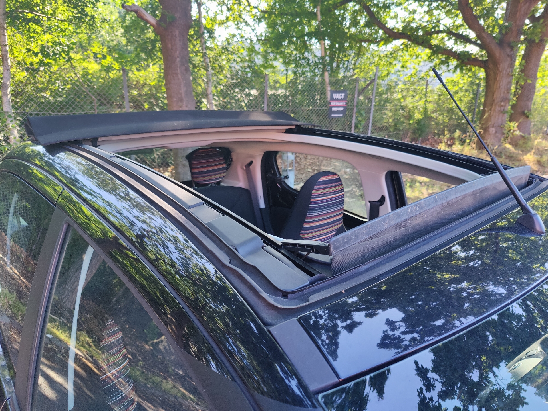 Billede af Citroën C1 1,0 VTi Feel Airscape start/stop 68HK 5d