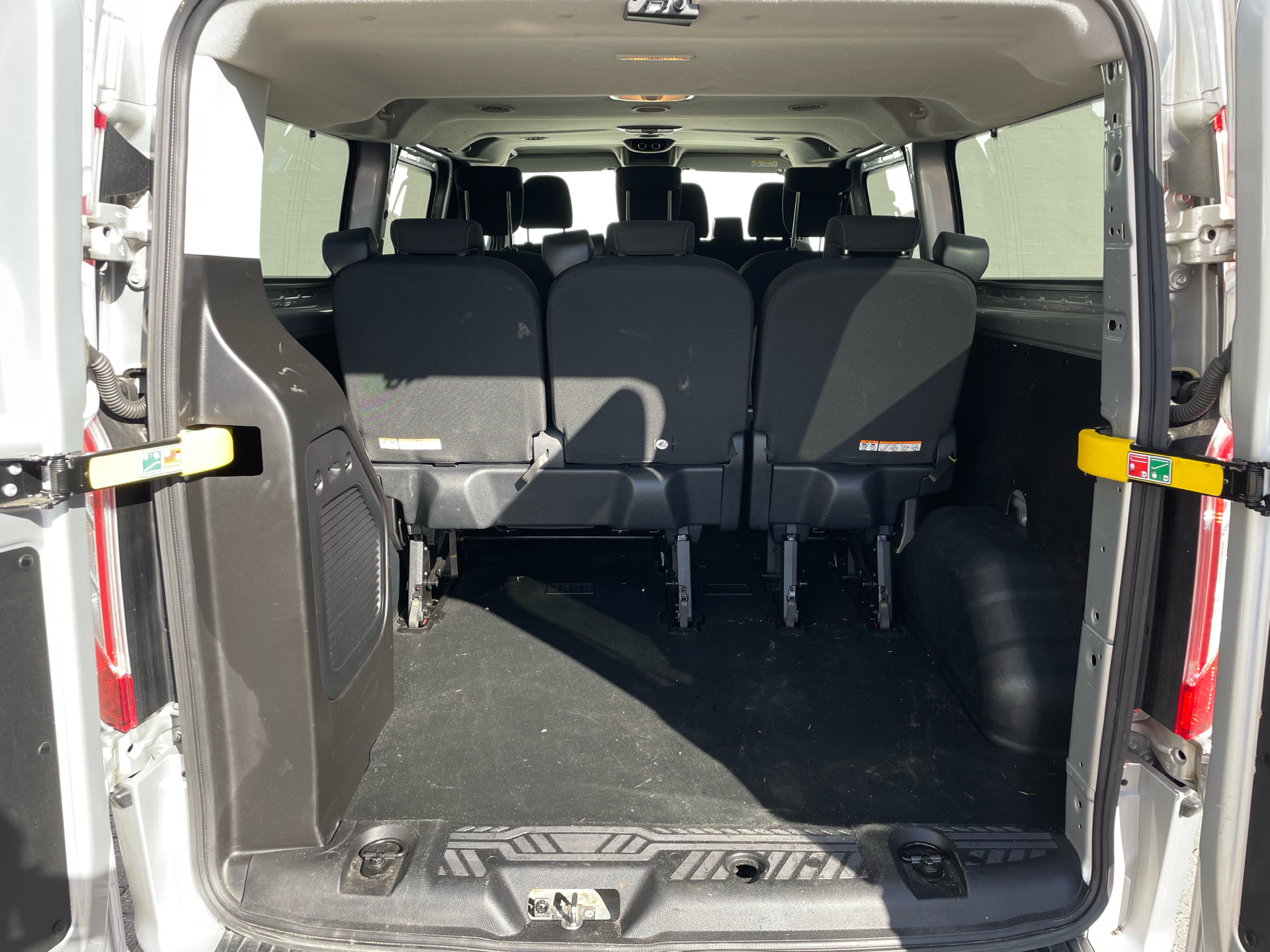 Billede af Ford Transit Custom 340 L2H1 2,0 TDCi Ambiente 130HK 6g