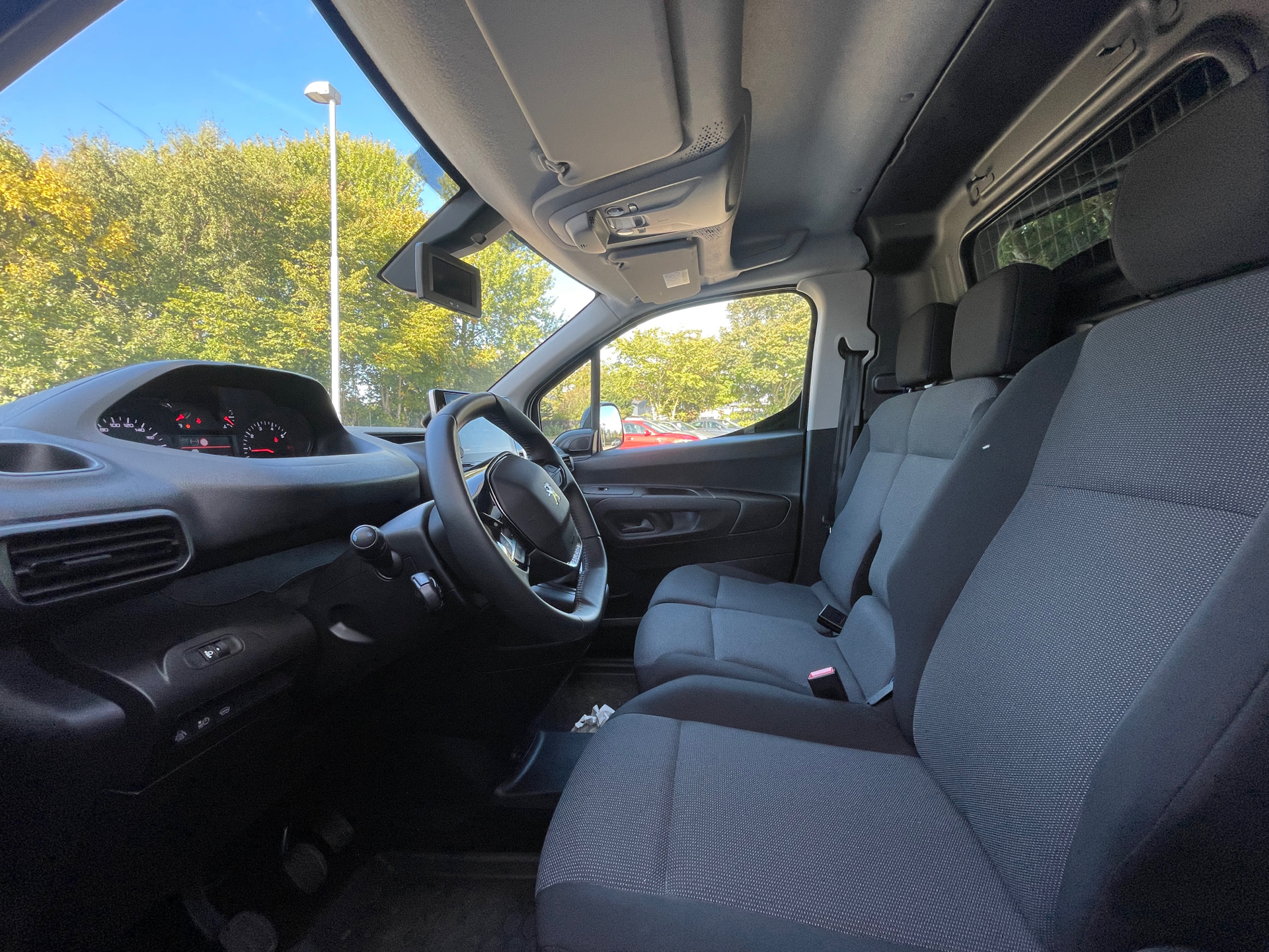 Billede af Peugeot Partner L1 V1 1,5 BlueHDi Ultimate Pro 100HK Van