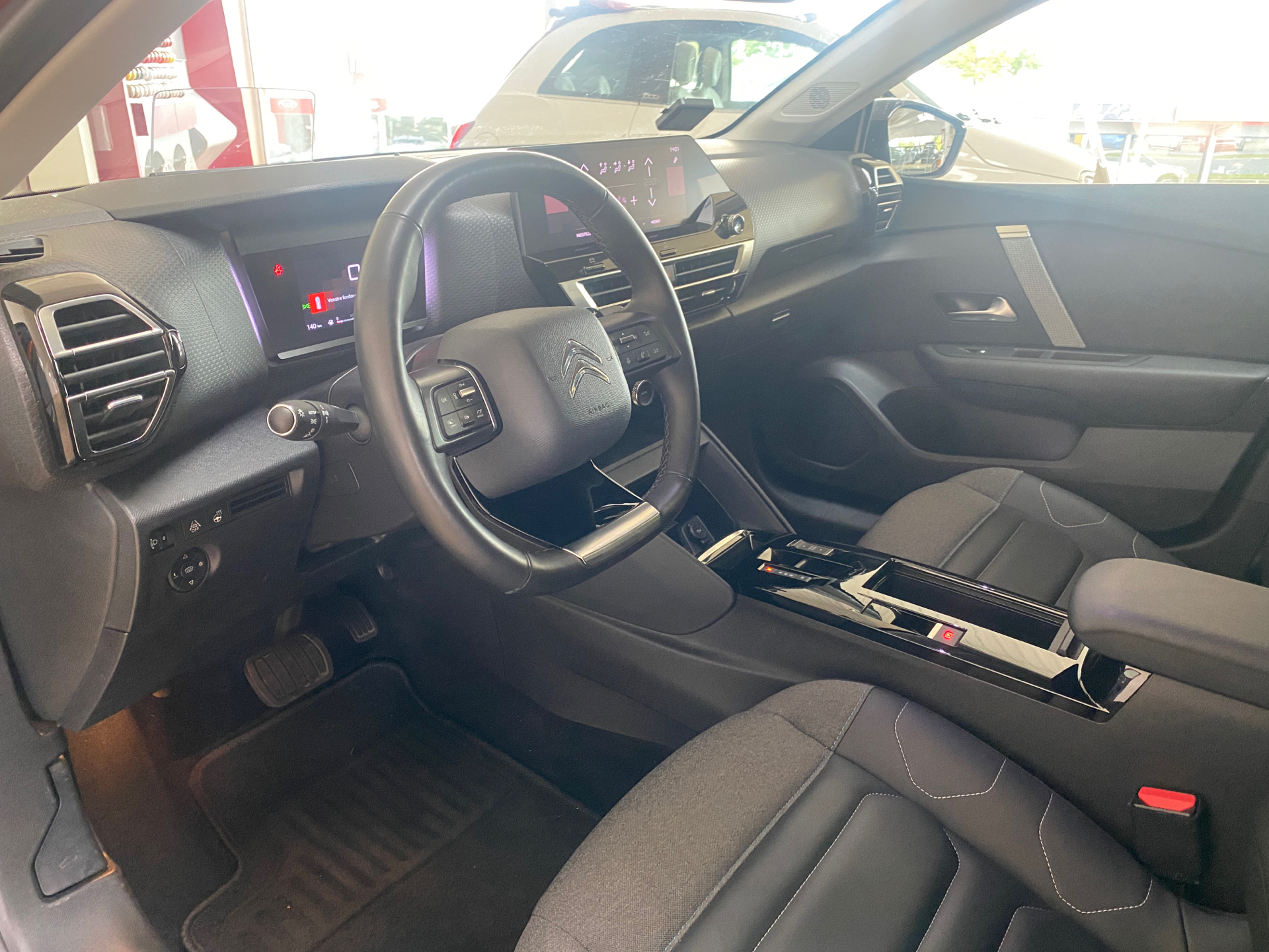 Billede af Citroën C4 1,2 PureTech Shine EAT8 130HK 5d 8g Aut.