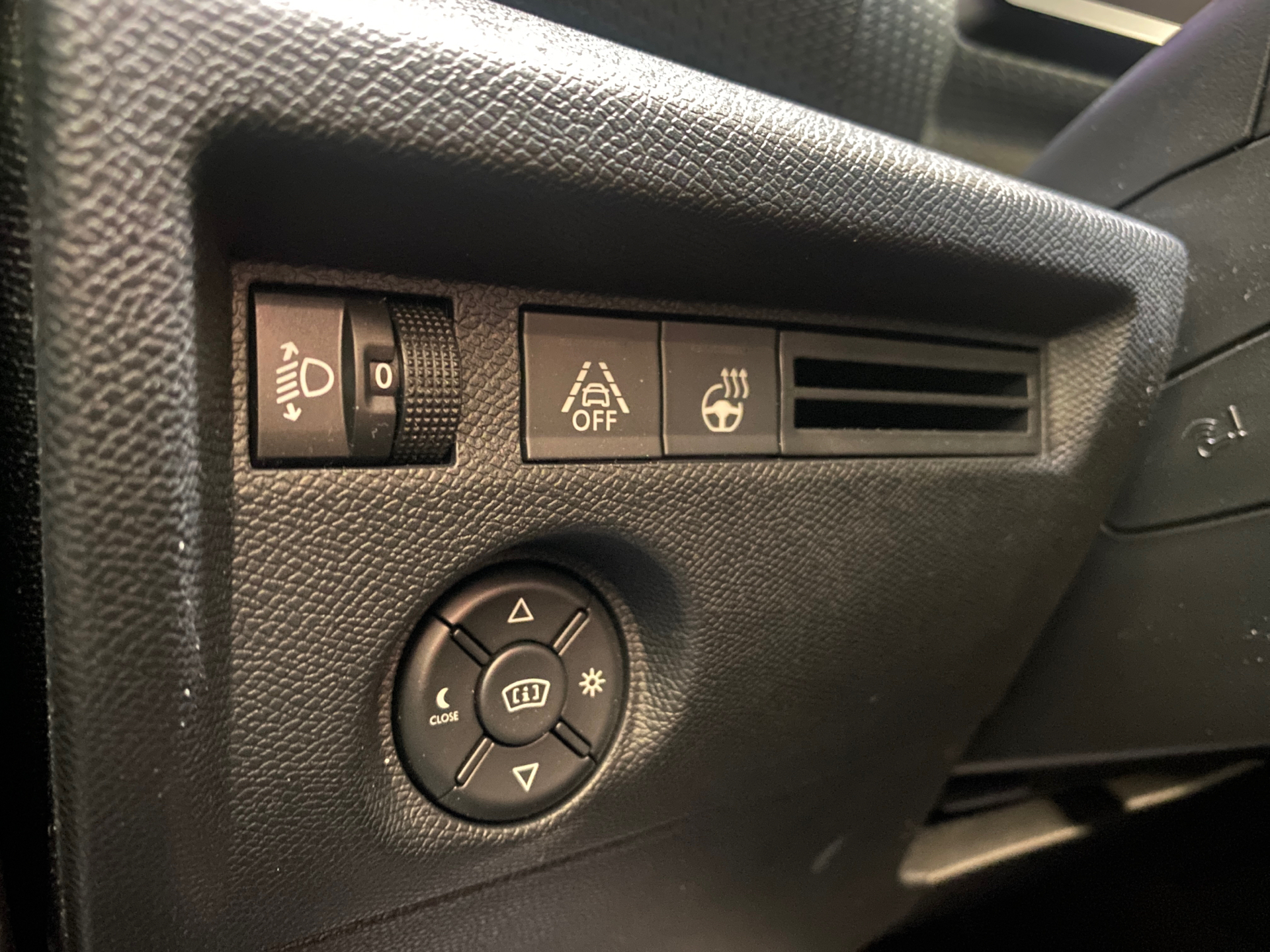 Billede af Citroën C4 1,2 PureTech Shine EAT8 130HK 5d 8g Aut.