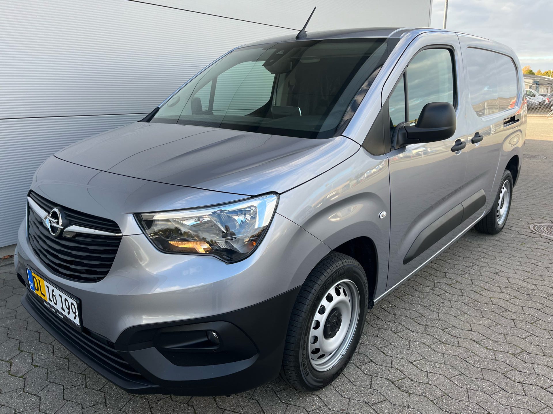 Billede af Opel Combo L2V2 1,5 D Enjoy 102HK Van