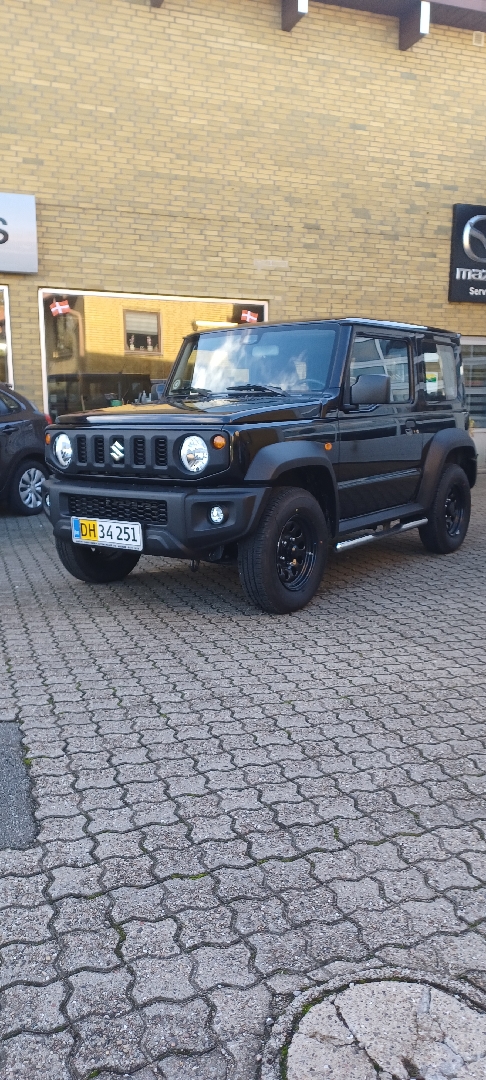 Billede af Suzuki Jimny 1,5 Active AEB AllGrip 102HK Van