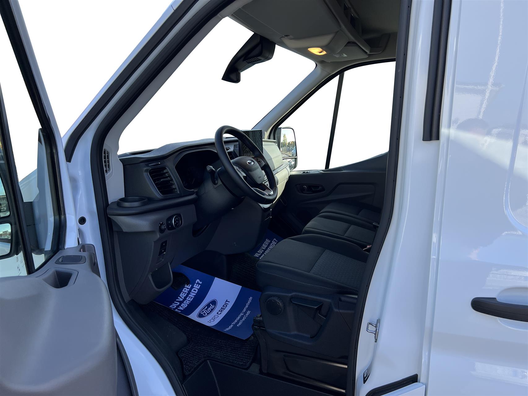 Billede af Ford E-Transit 350 L2H2 EL Trend RWD 184HK Van Aut. 