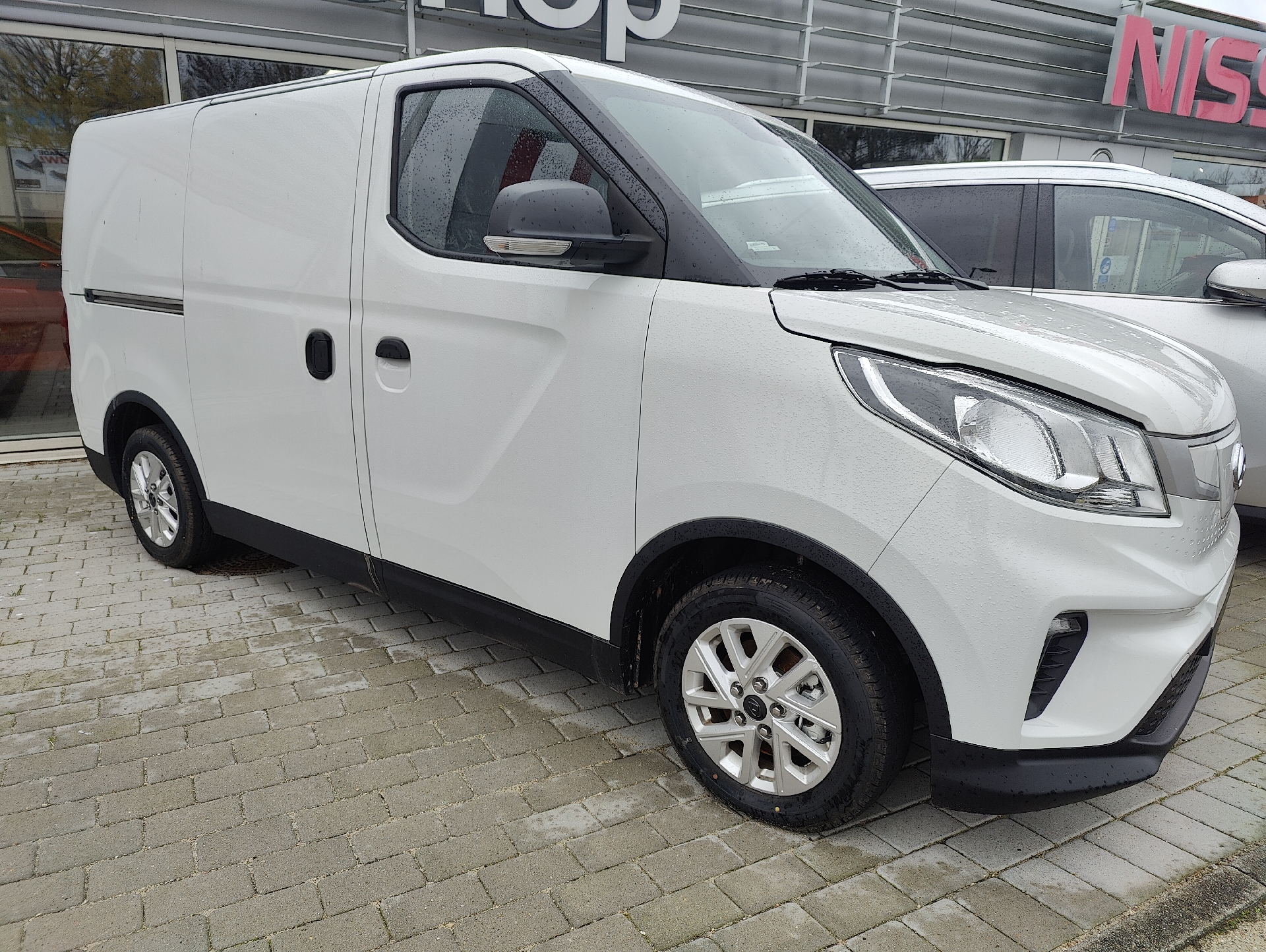 Billede af Maxus e-Deliver 3 EL 122HK Van Trinl. Gear