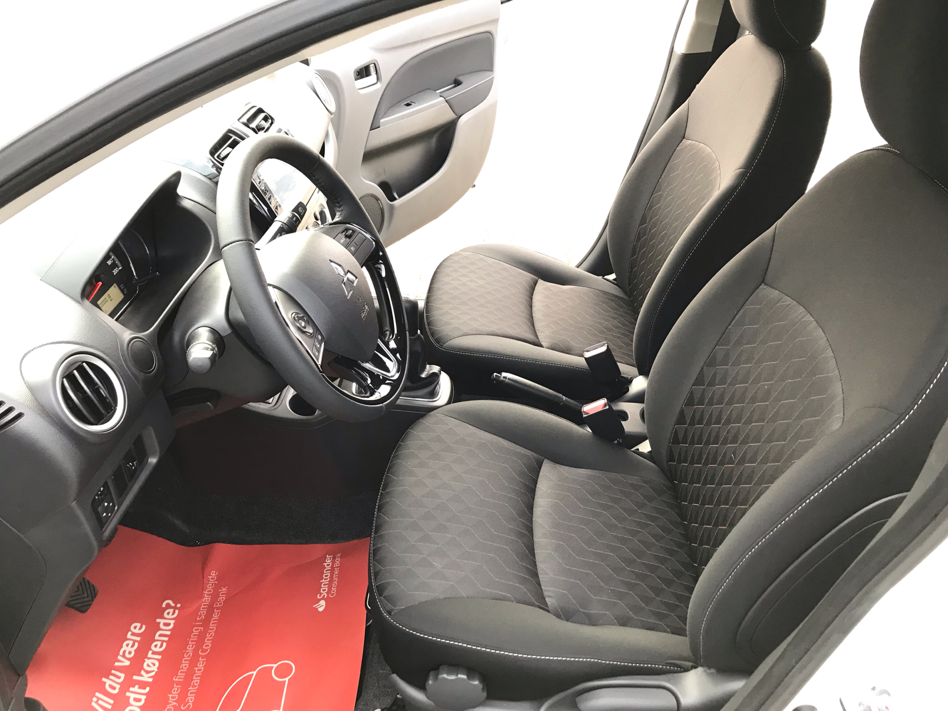 Billede af Mitsubishi Space Star 1,2 Cosmic AS&G 71HK 5d
