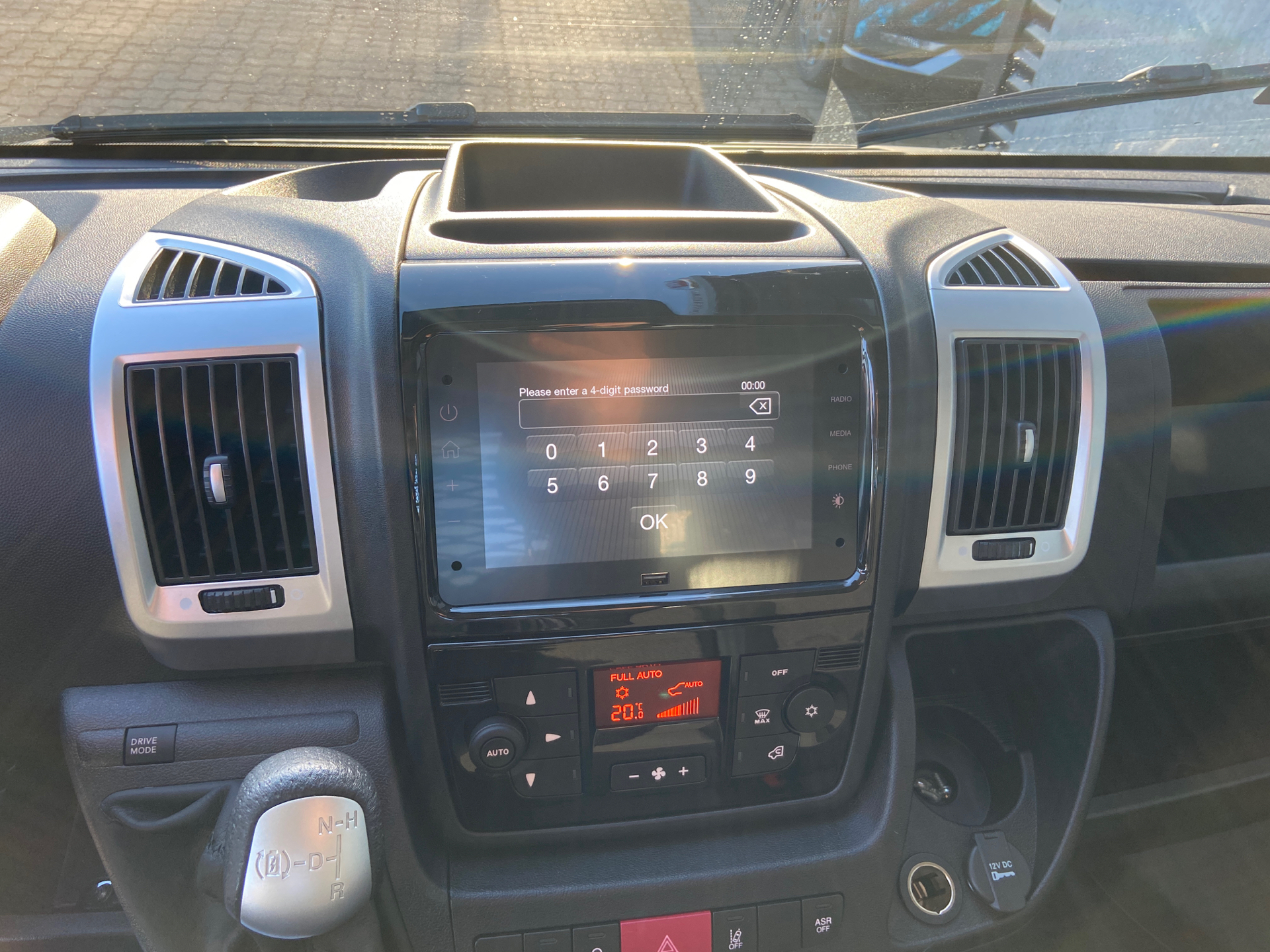 Billede af Fiat E-Ducato 35 Maxi L3 EL 122HK Ladv./Chas. Trinl. Gear