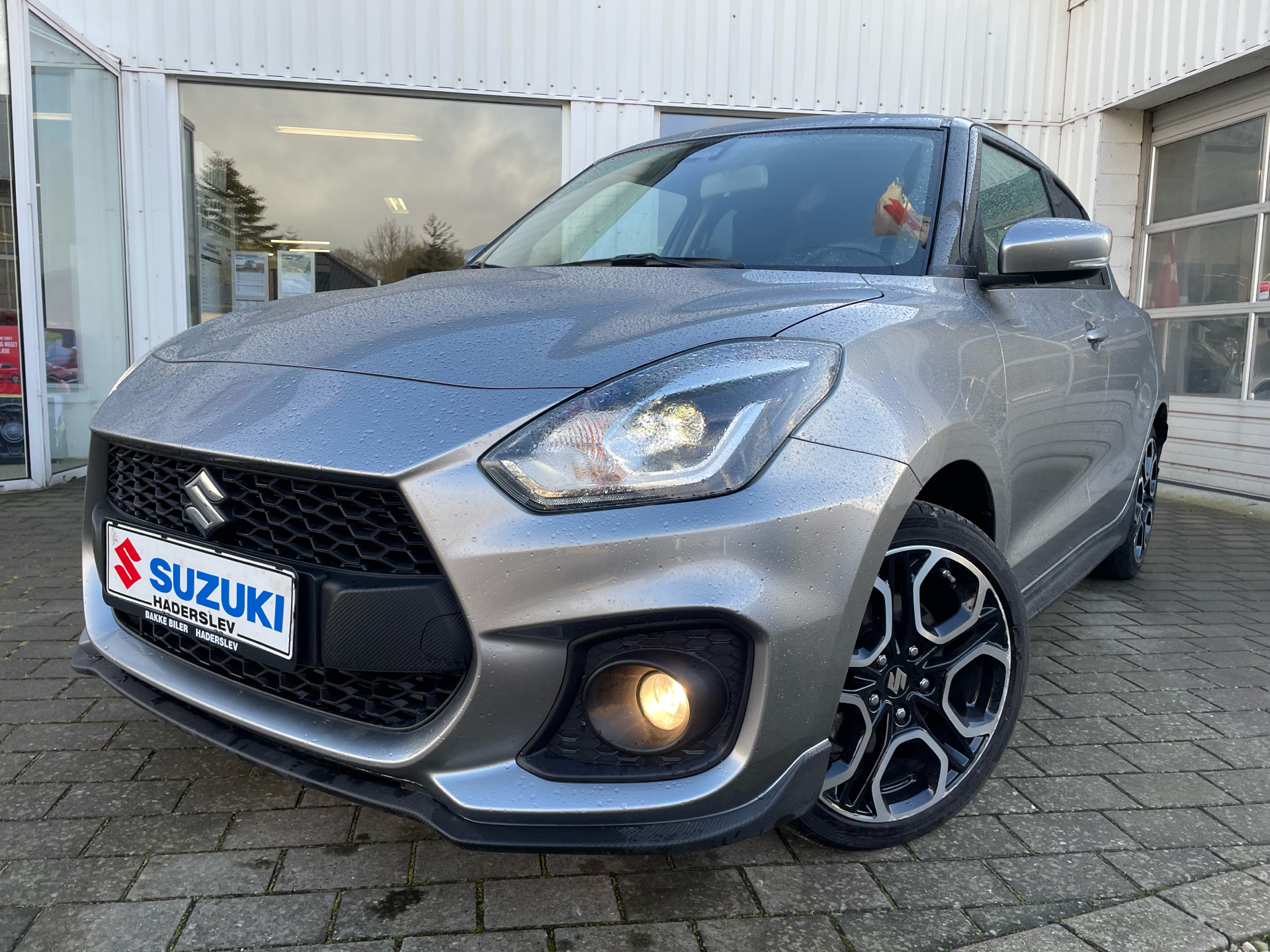 Billede af Suzuki Swift 1,4 Boosterjet  Mild hybrid Sport Hybrid 129HK 5d 6g