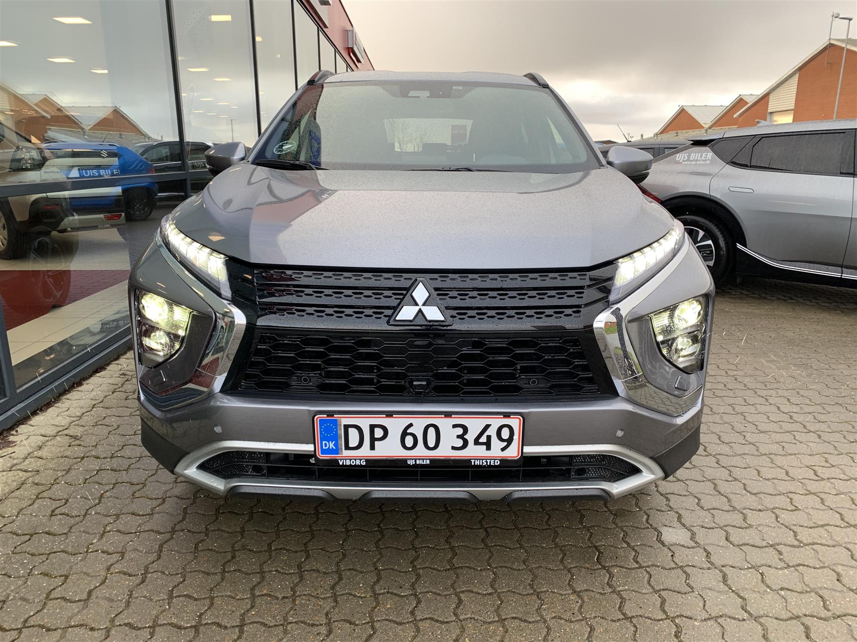 Billede af Mitsubishi Eclipse Cross 2,4 Plugin-hybrid Sport Tech 4WD 188HK 5d Trinl. Gear
