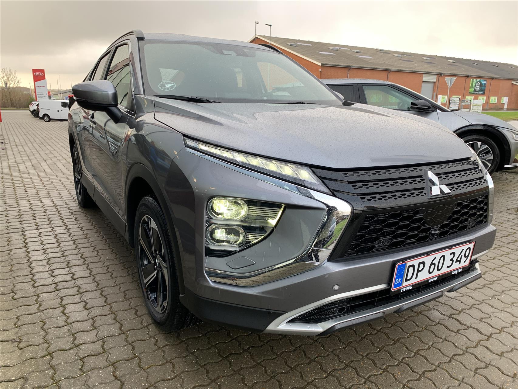 Billede af Mitsubishi Eclipse Cross 2,4 Plugin-hybrid Sport Tech 4WD 188HK 5d Trinl. Gear