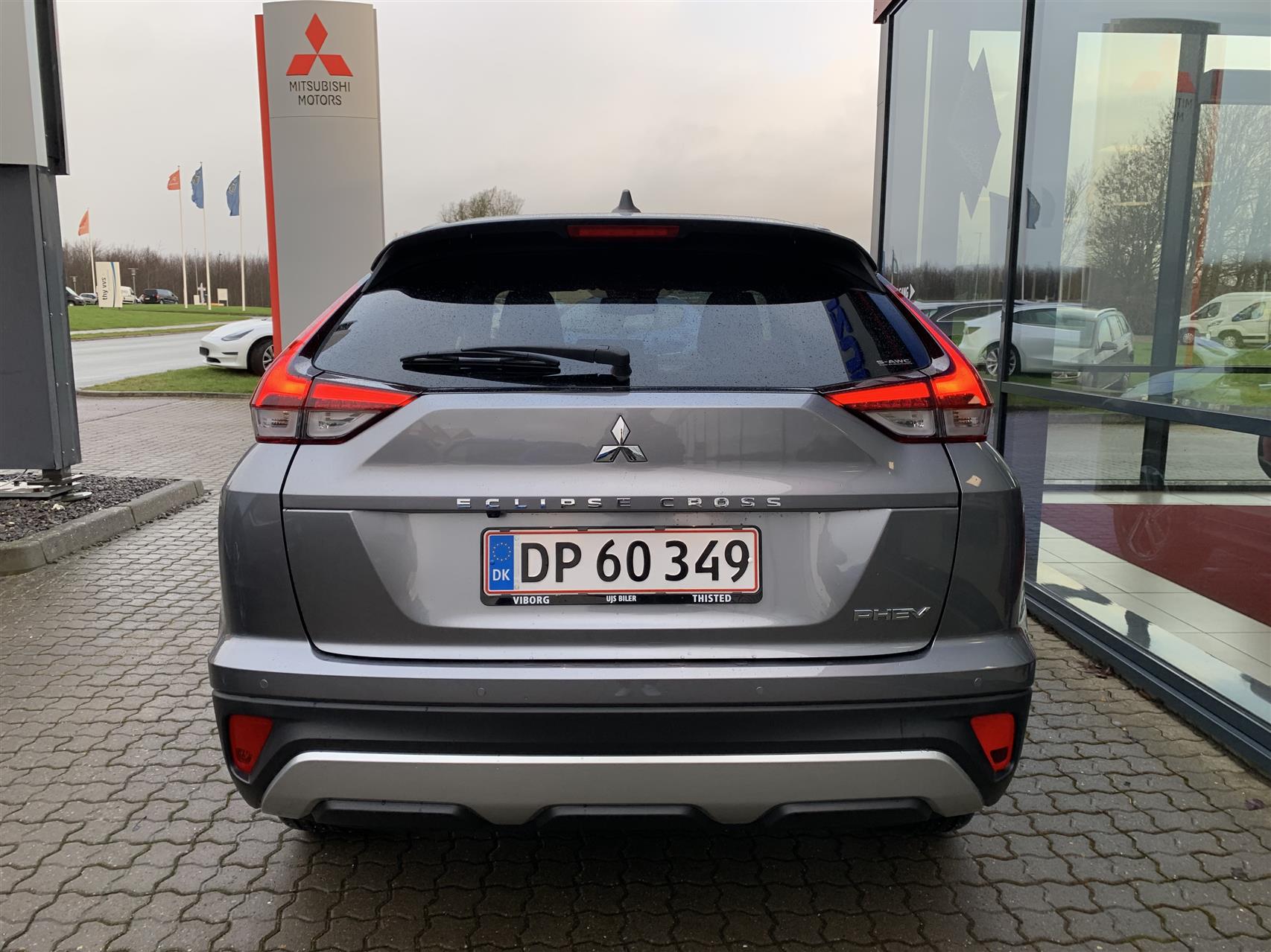 Billede af Mitsubishi Eclipse Cross 2,4 Plugin-hybrid Sport Tech 4WD 188HK 5d Trinl. Gear