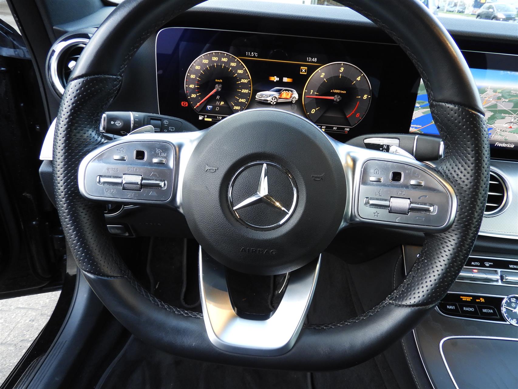 Billede af Mercedes-Benz E220 d T 2,0 D Avantgarde 9G-Tronic 194HK Stc Aut.