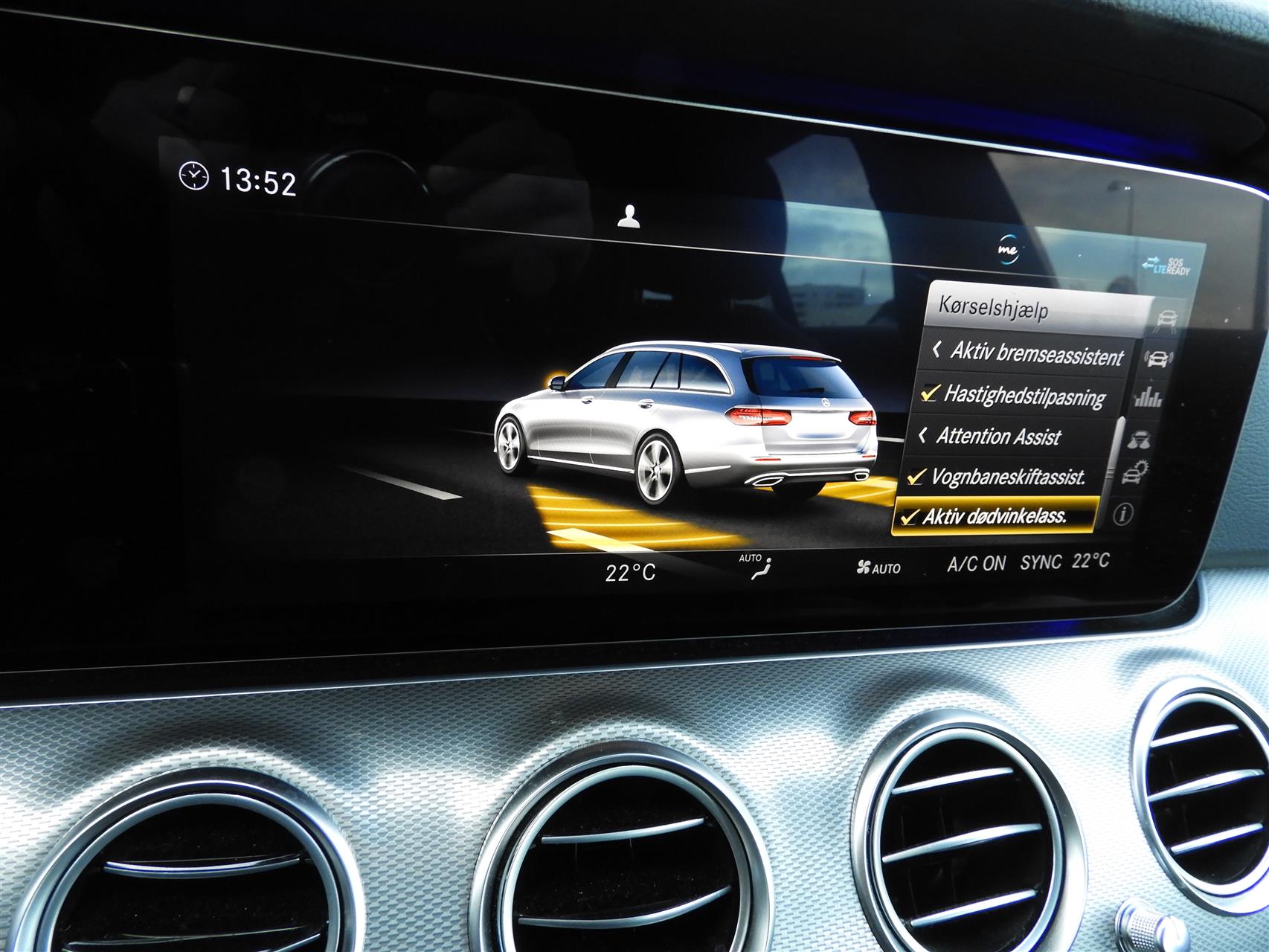 Billede af Mercedes-Benz E220 d T 2,0 D Avantgarde 9G-Tronic 194HK Stc Aut.
