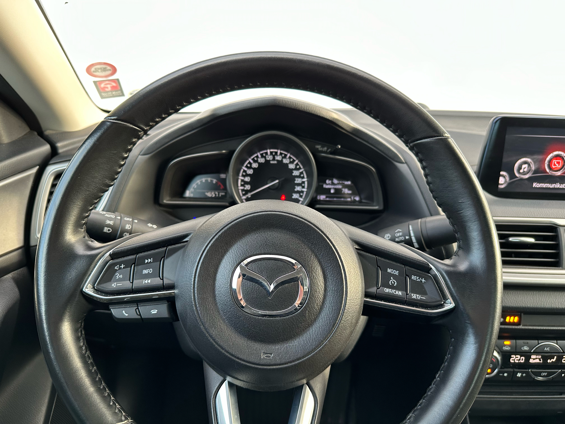 Billede af Mazda 3 2,0 Skyactiv-G Vision 120HK 6g