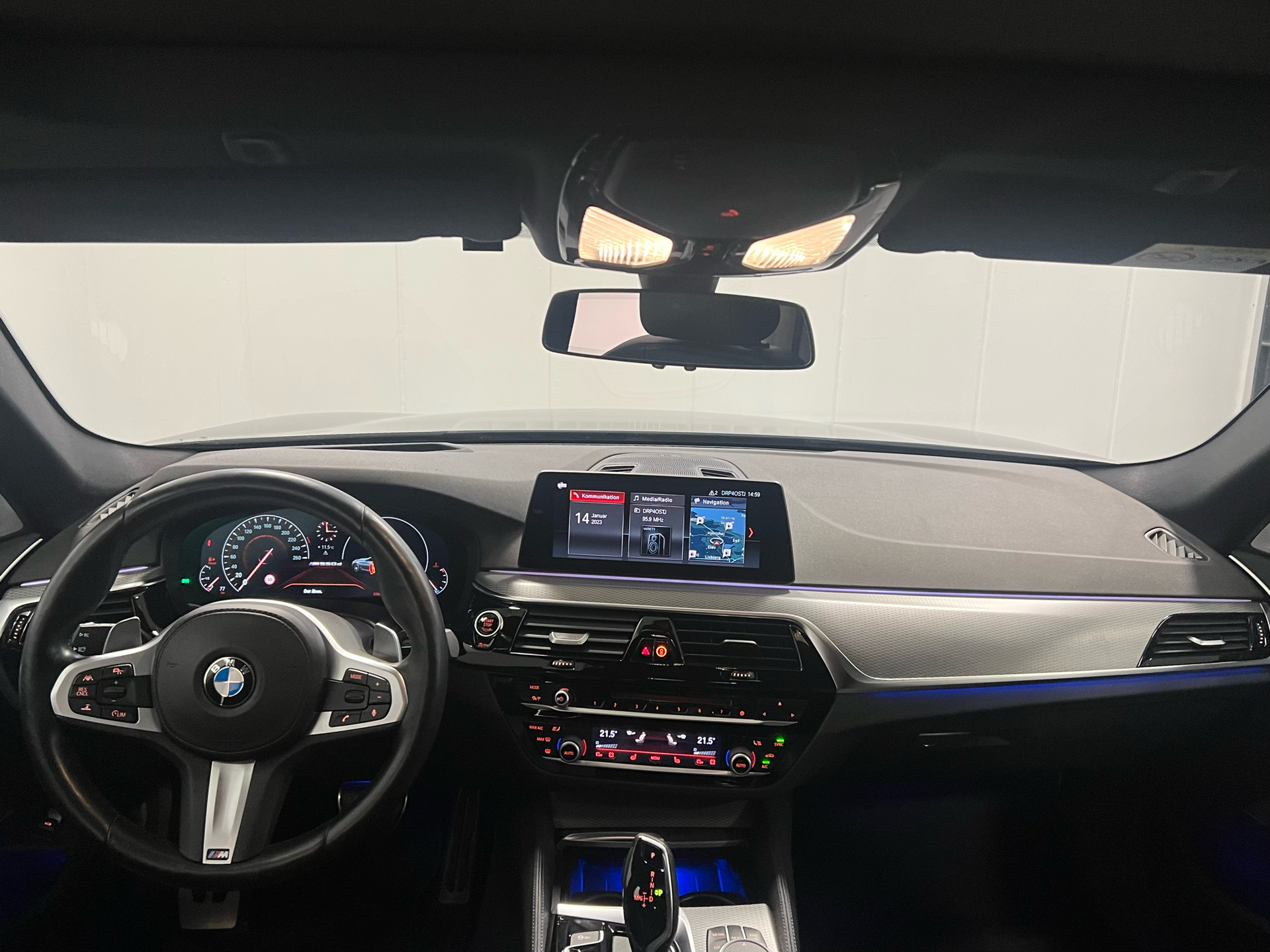 Billede af BMW M550d Touring 3,0 D XDrive Steptronic 400HK Stc 8g Aut.