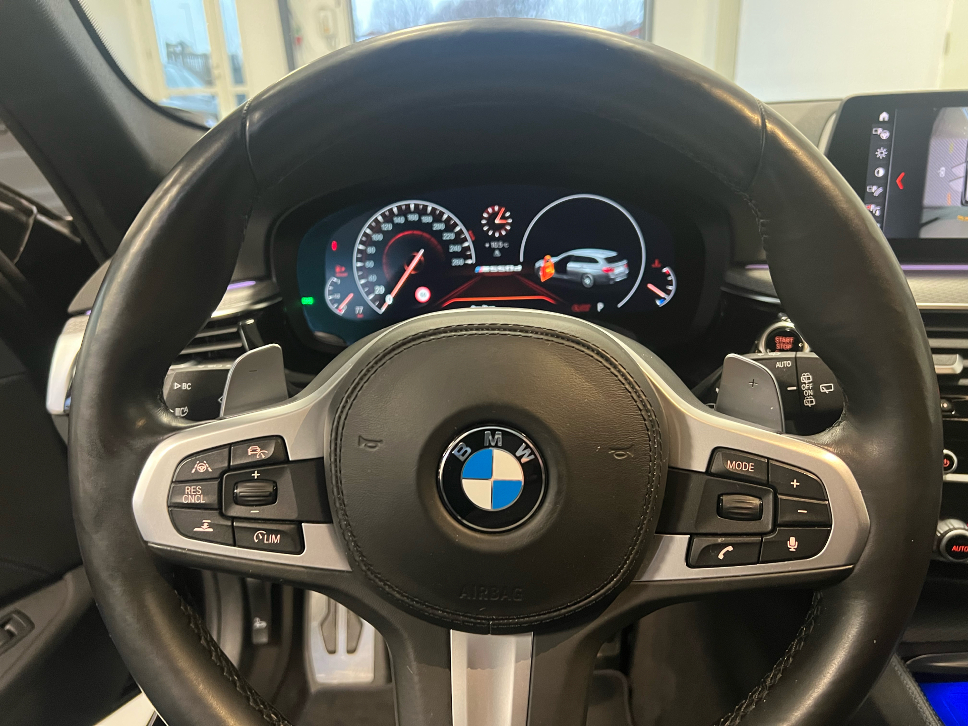 Billede af BMW M550d Touring 3,0 D XDrive Steptronic 400HK Stc 8g Aut.