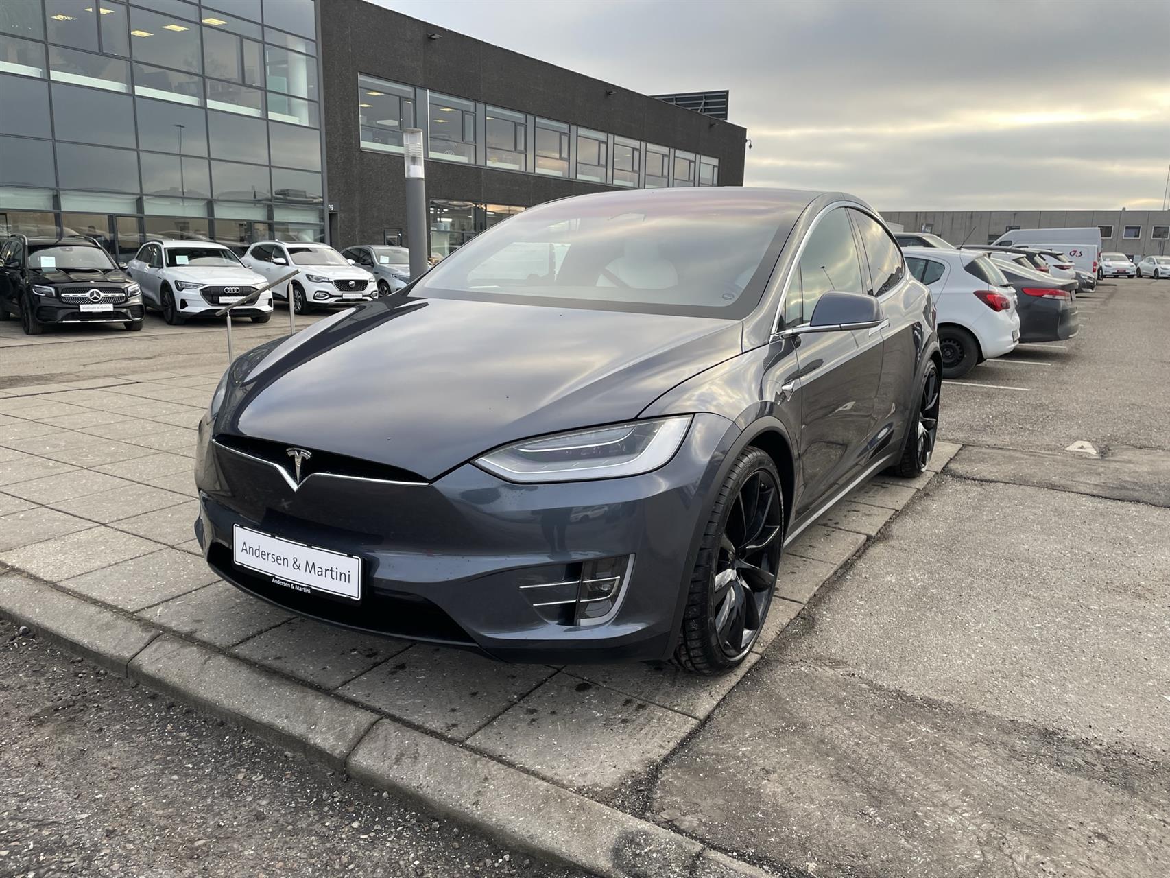 Billede af Tesla Model X 100D EL Long Range Performance Ludicro AWD 773HK 5d Aut.