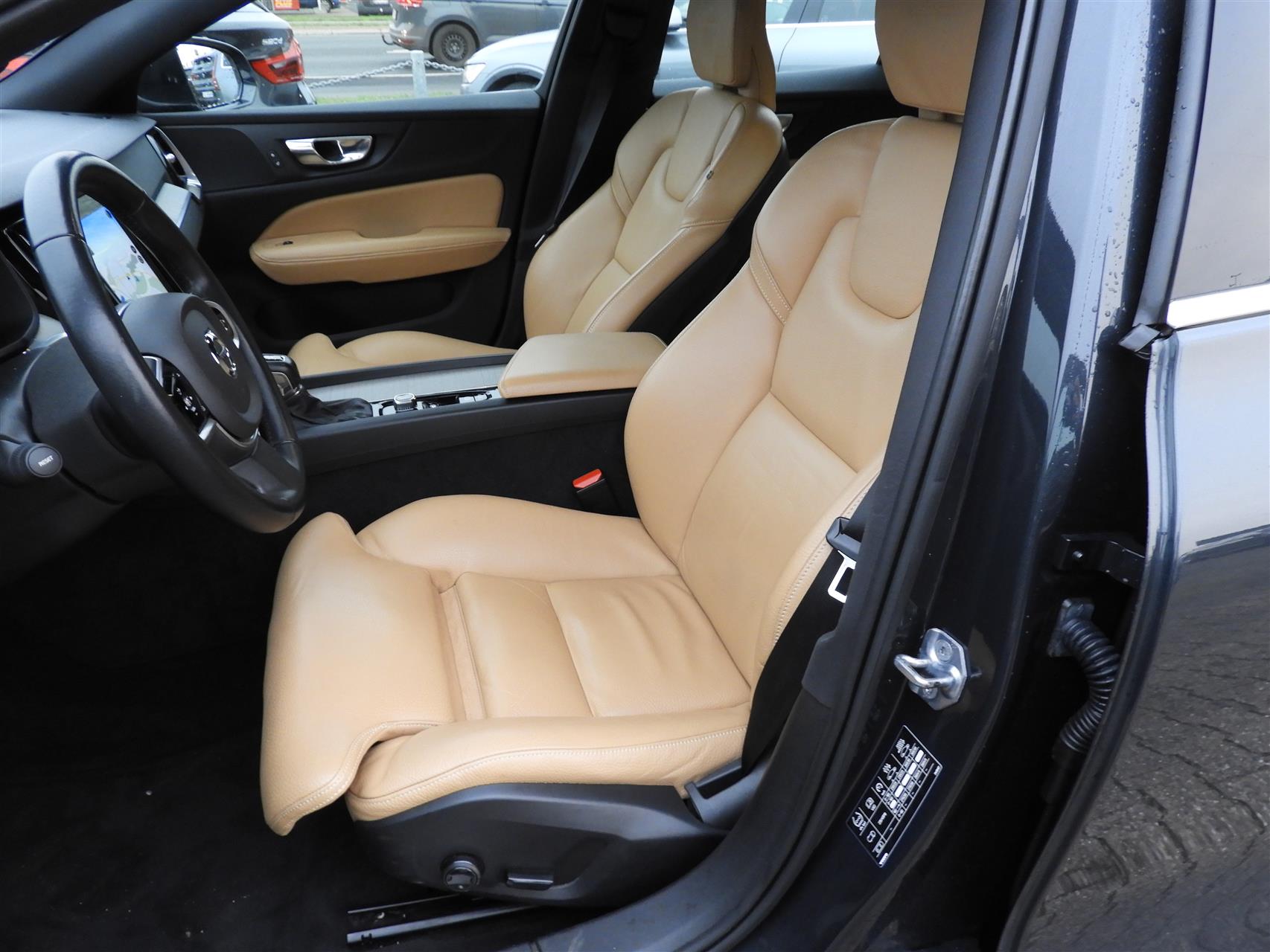 Billede af Volvo V60 2,0 D4 Inscription 190HK Stc 8g Aut.