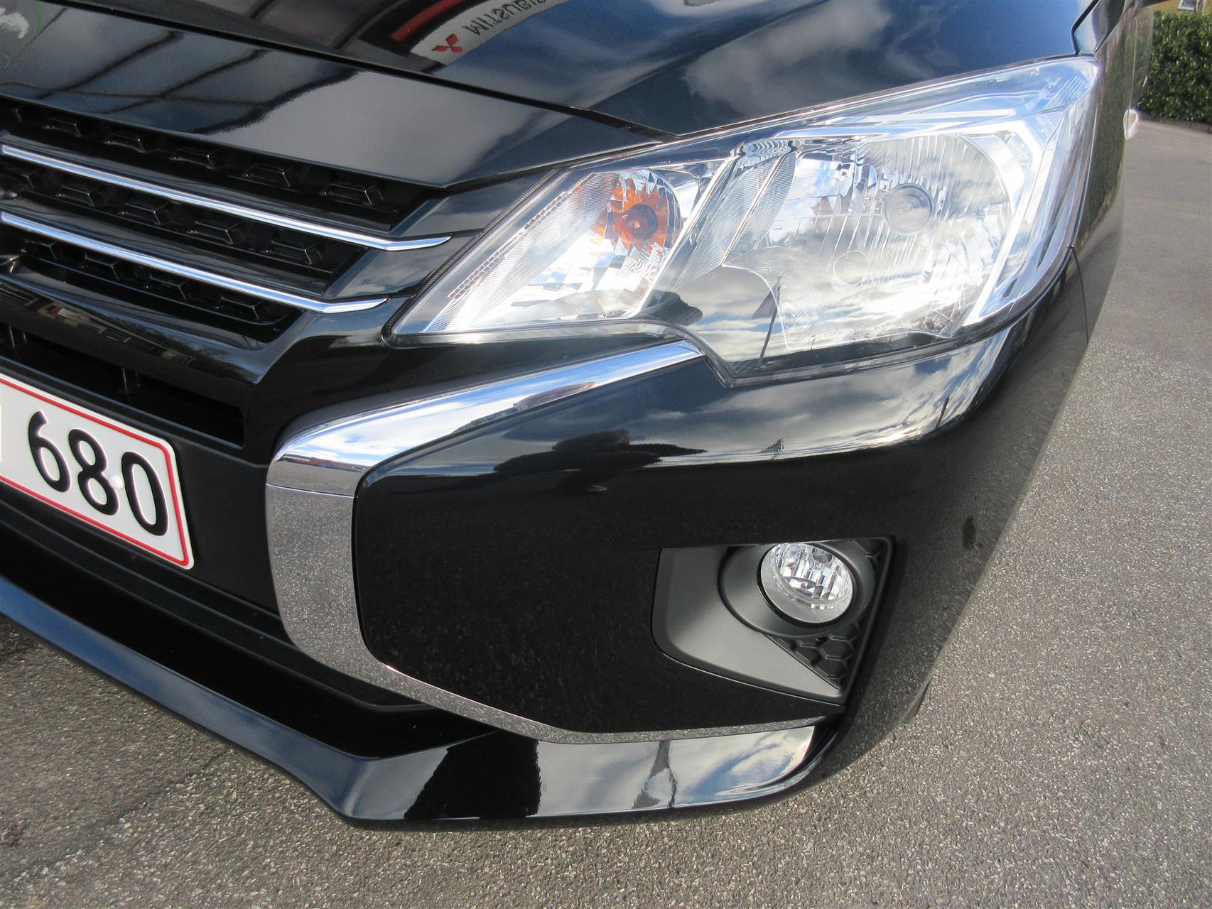 Billede af Mitsubishi Space Star 1,2 Invite+ AS&G 71HK 5d