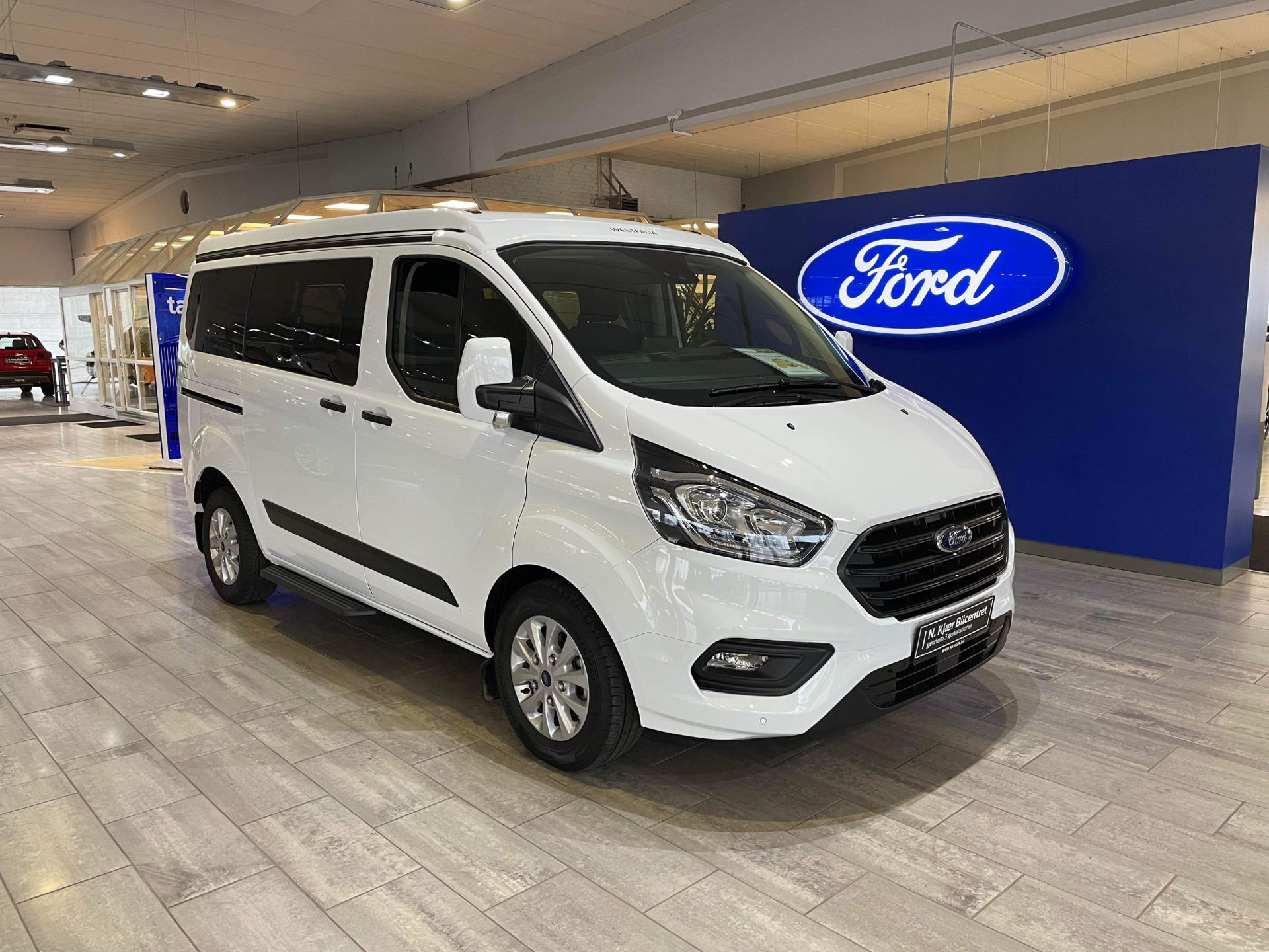 Billede af Ford Transit Custom Nugget 340 L2 2,0 TDCi 185HK 5d 6g Aut.