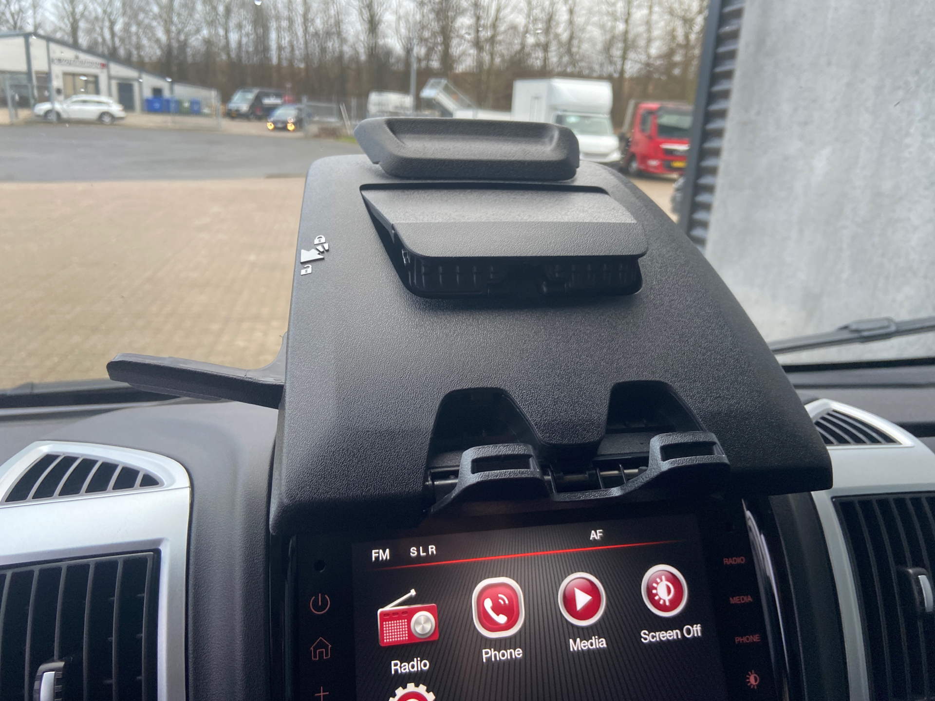 Billede af Fiat E-Ducato 35 Maxi L2H1 EL 122HK Van Aut.