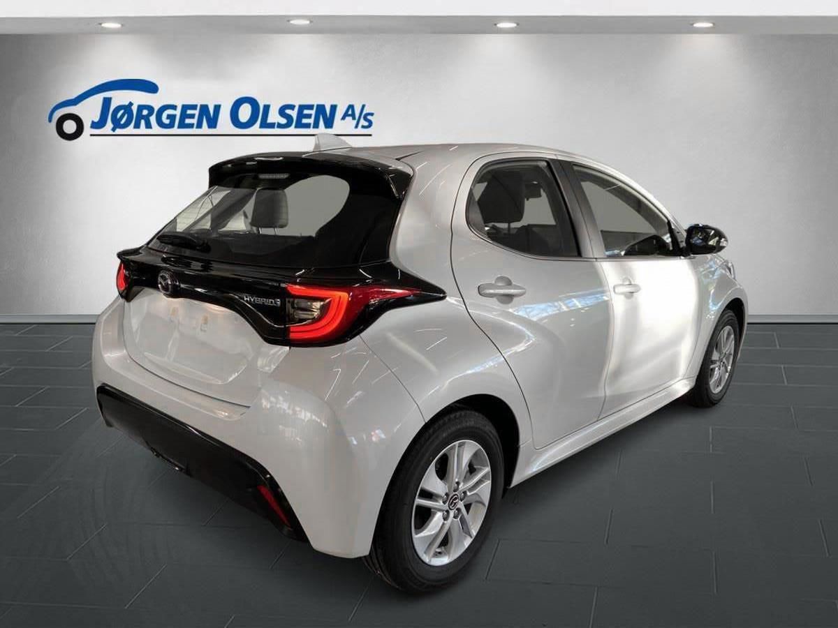 Billede af Mazda 2 1,5 VVT-I  Hybrid Agile CVT 116HK 5d Trinl. Gear