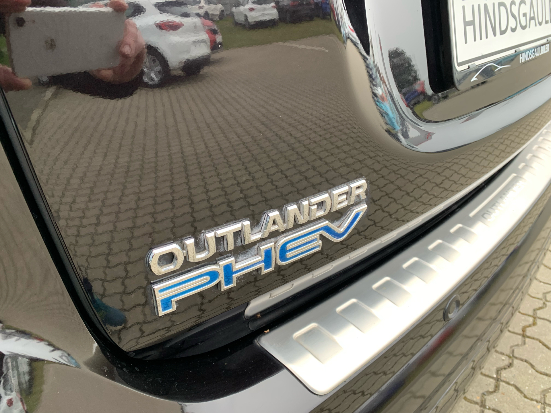 Billede af Mitsubishi Outlander 2,4 PHEV  Plugin-hybrid Instyle S-Edition 4WD 224HK 5d 6g Trinl. Gear