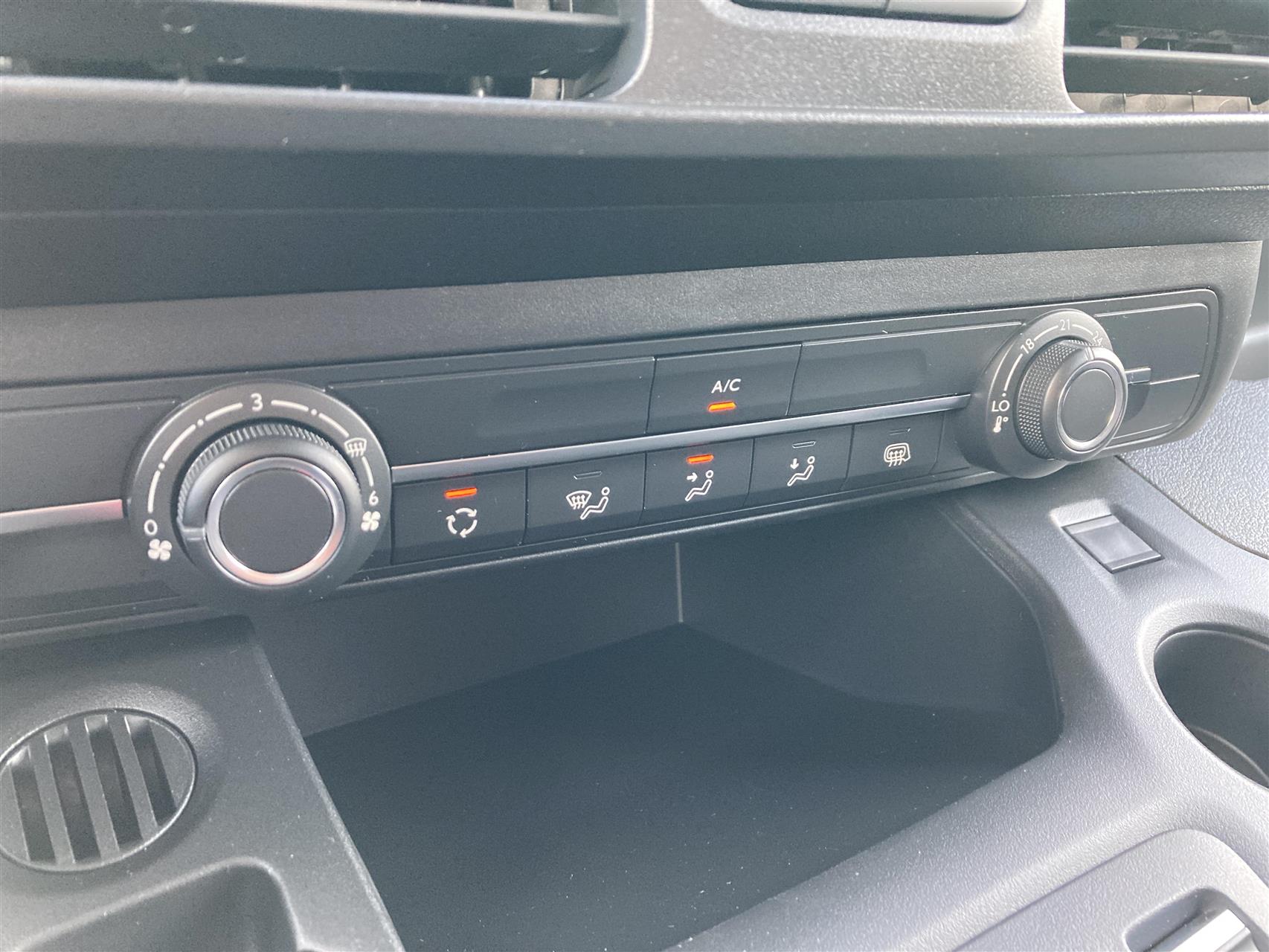 Billede af Toyota Proace City Electric Long EL Comfort 2 Skydedøre 136HK Aut.