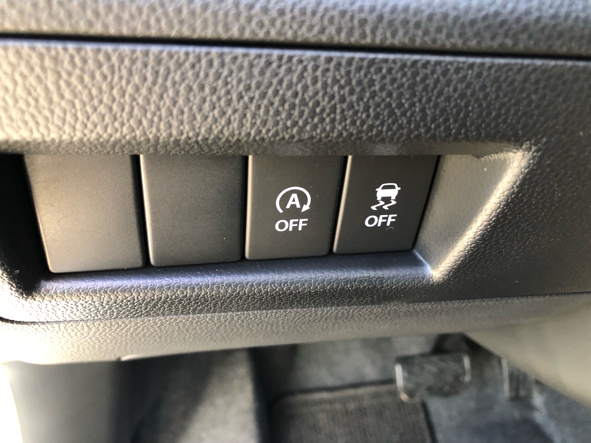 Billede af Suzuki Ignis 1,2 Dualjet  Mild hybrid Adventure Hybrid CVT 83HK 5d Aut.