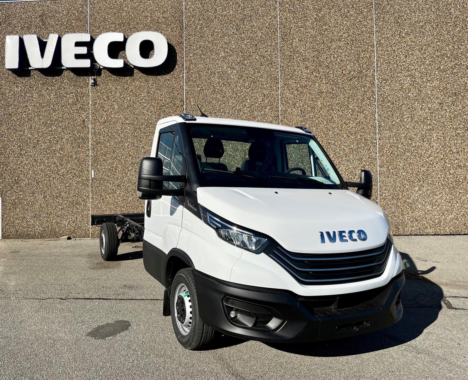 Billede af Iveco Daily 35S16 4100mm 2,3 D Hi-Matic 156HK Ladv./Chas. 8g Aut.