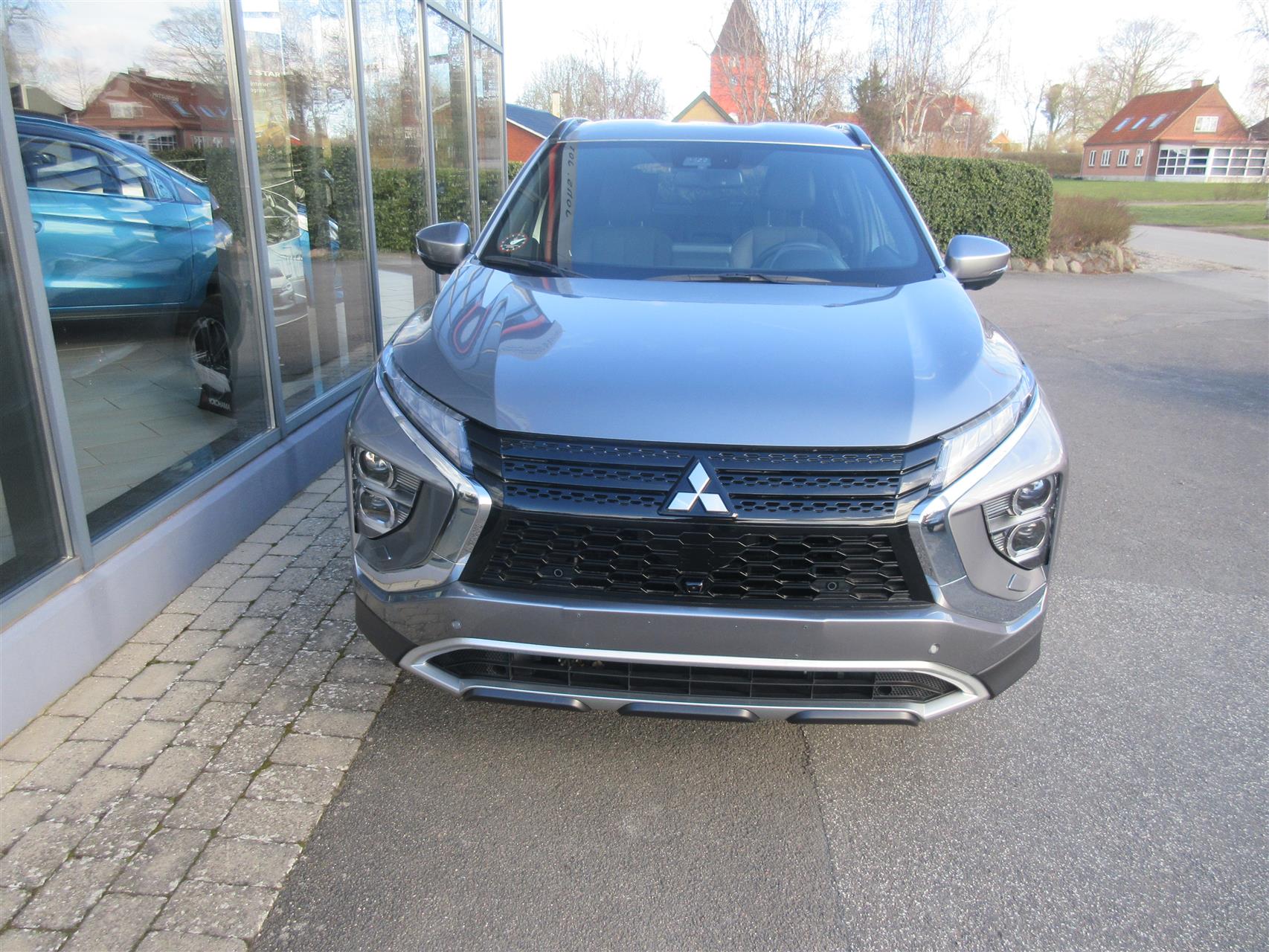 Billede af Mitsubishi Eclipse Cross 2,4 Plugin-hybrid Intense 4WD 188HK 5d Trinl. Gear