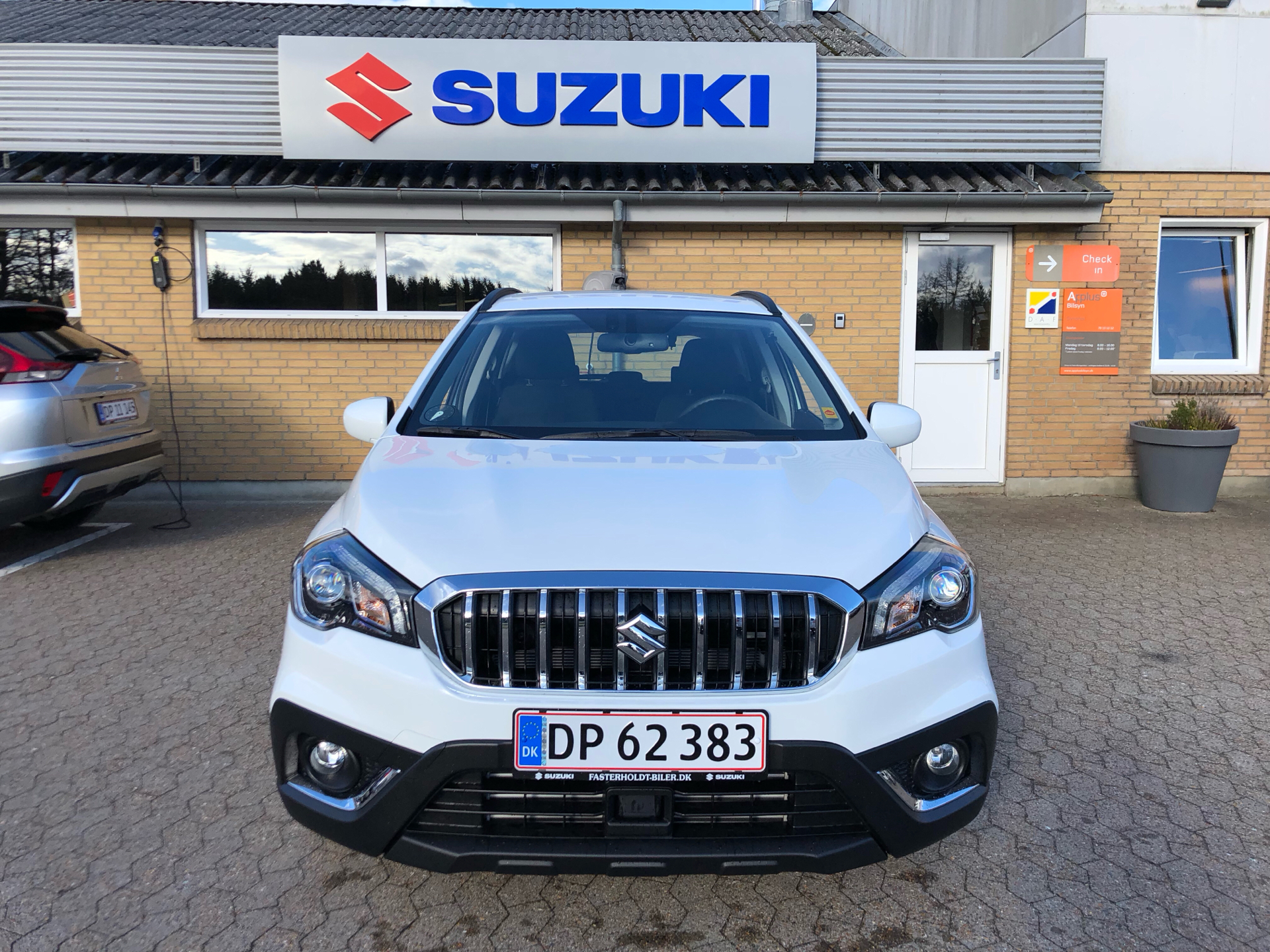 Billede af Suzuki S-Cross 1,4 Boosterjet  Mild hybrid Comfort Hybrid 129HK 5d 6g