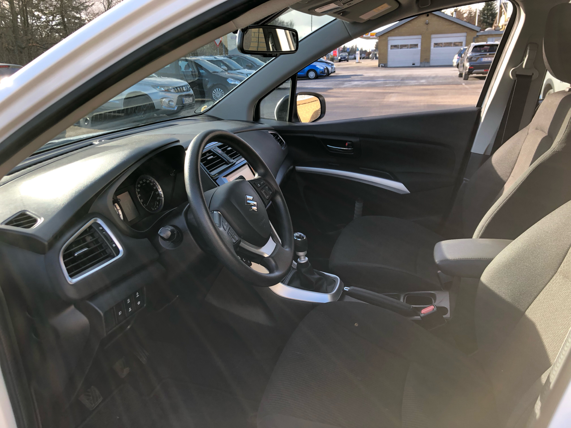 Billede af Suzuki S-Cross 1,4 Boosterjet  Mild hybrid Comfort Hybrid 129HK 5d 6g