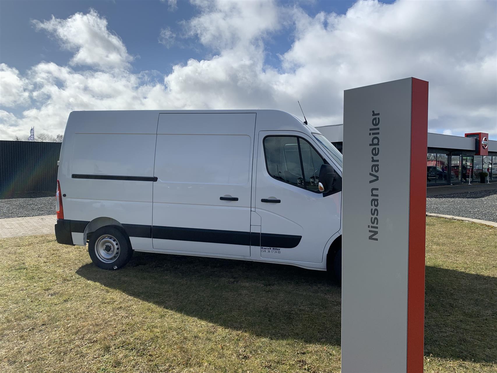 Billede af Nissan Interstar L2H2 2,0 DCi N-Connecta 150HK Van 6g