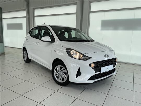 Hyundai i10 1,0 Essential 67HK 5d