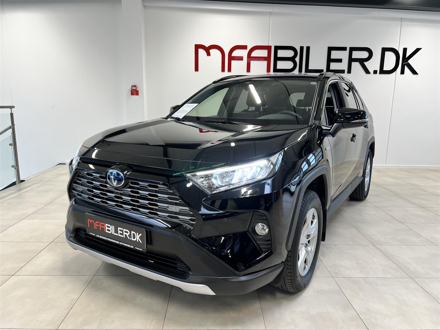 Billede af Toyota RAV4 2,5 Hybrid H3 Business 218HK 5d 6g Aut.