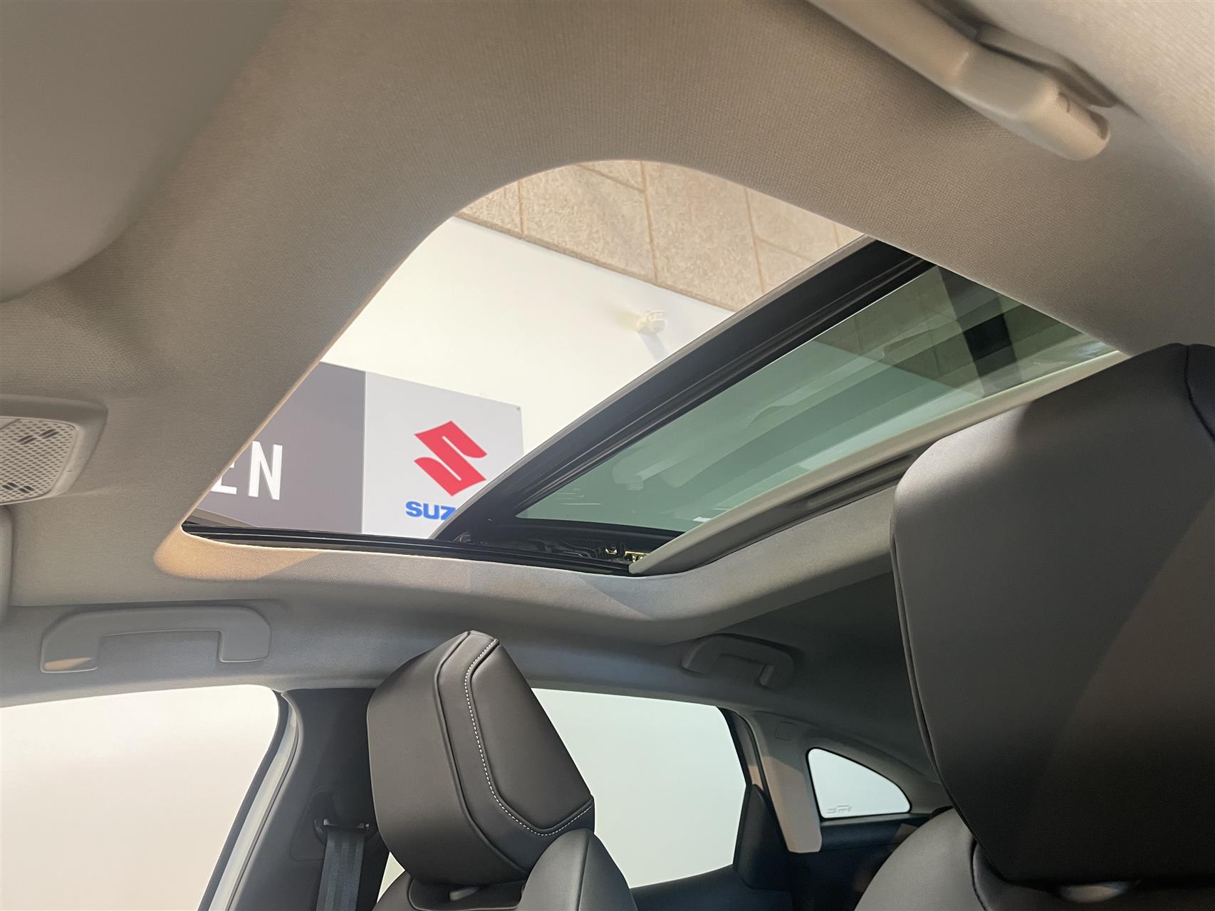Billede af Citroën e-C4 EL Palais Sky 136HK 5d Aut.