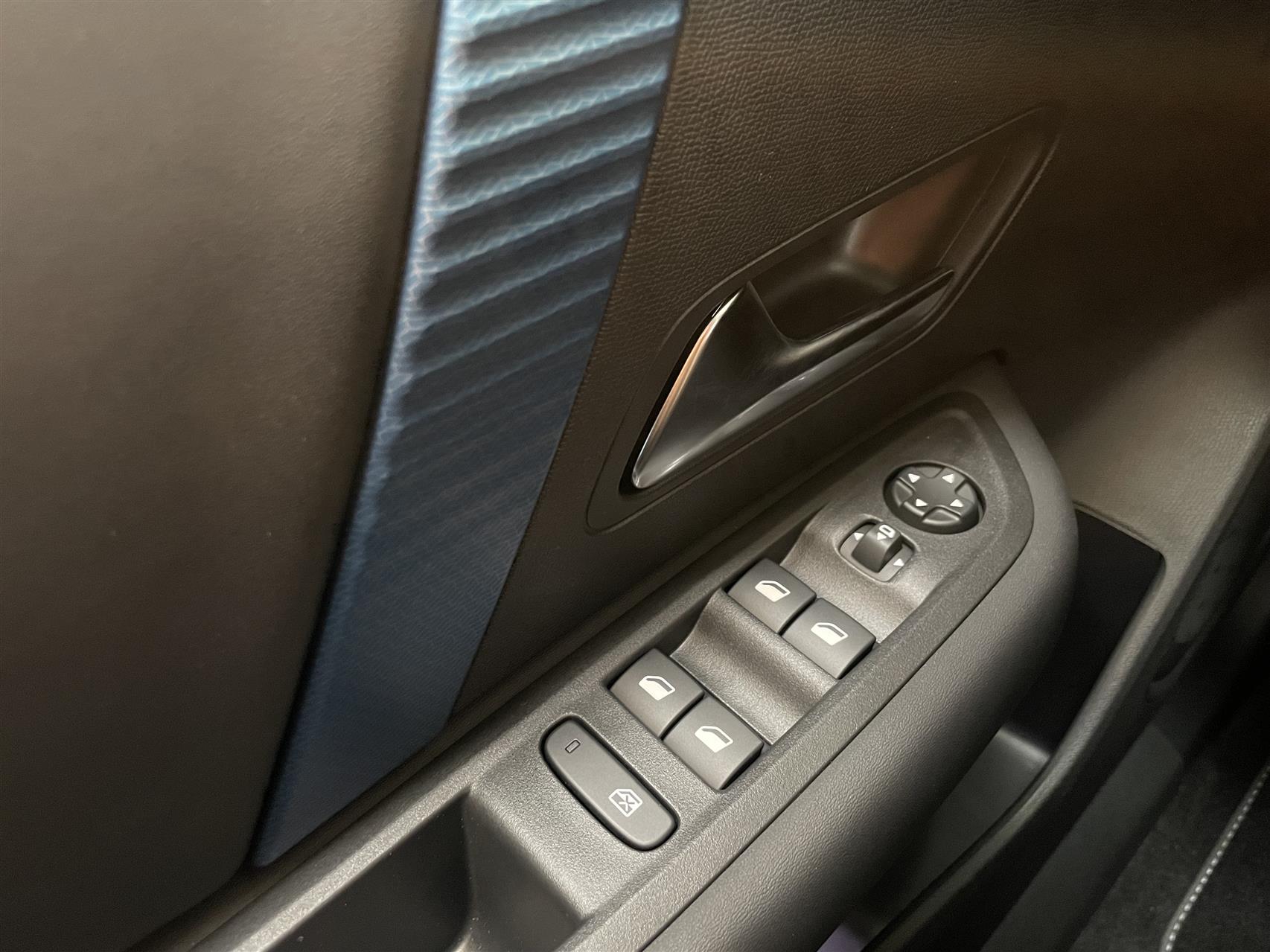 Billede af Citroën e-C4 EL Palais Sky 136HK 5d Aut.